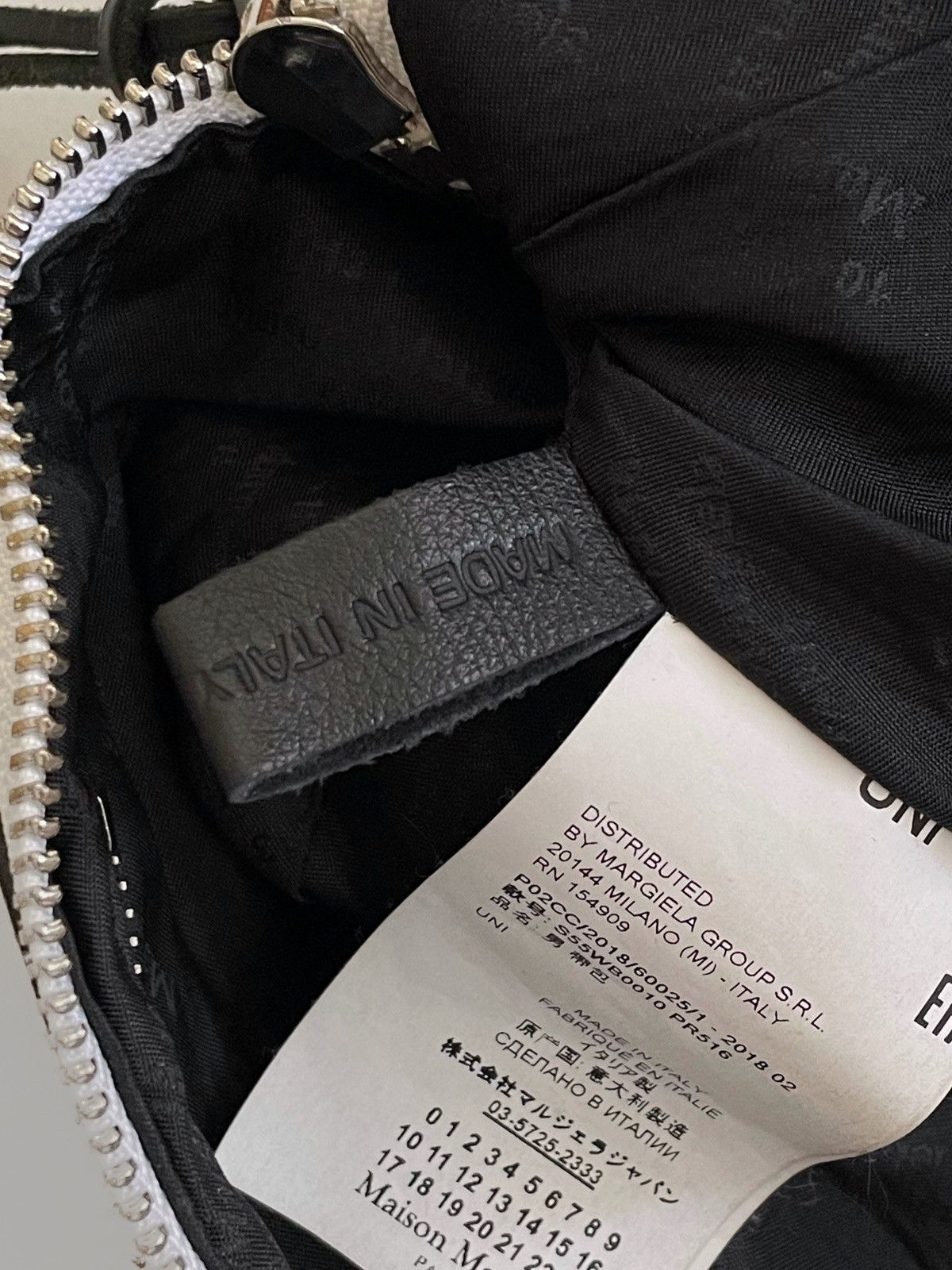 Maison Margiela Maison Margiela leather big banana crossbody bag Size ONE SIZE - 10 Thumbnail