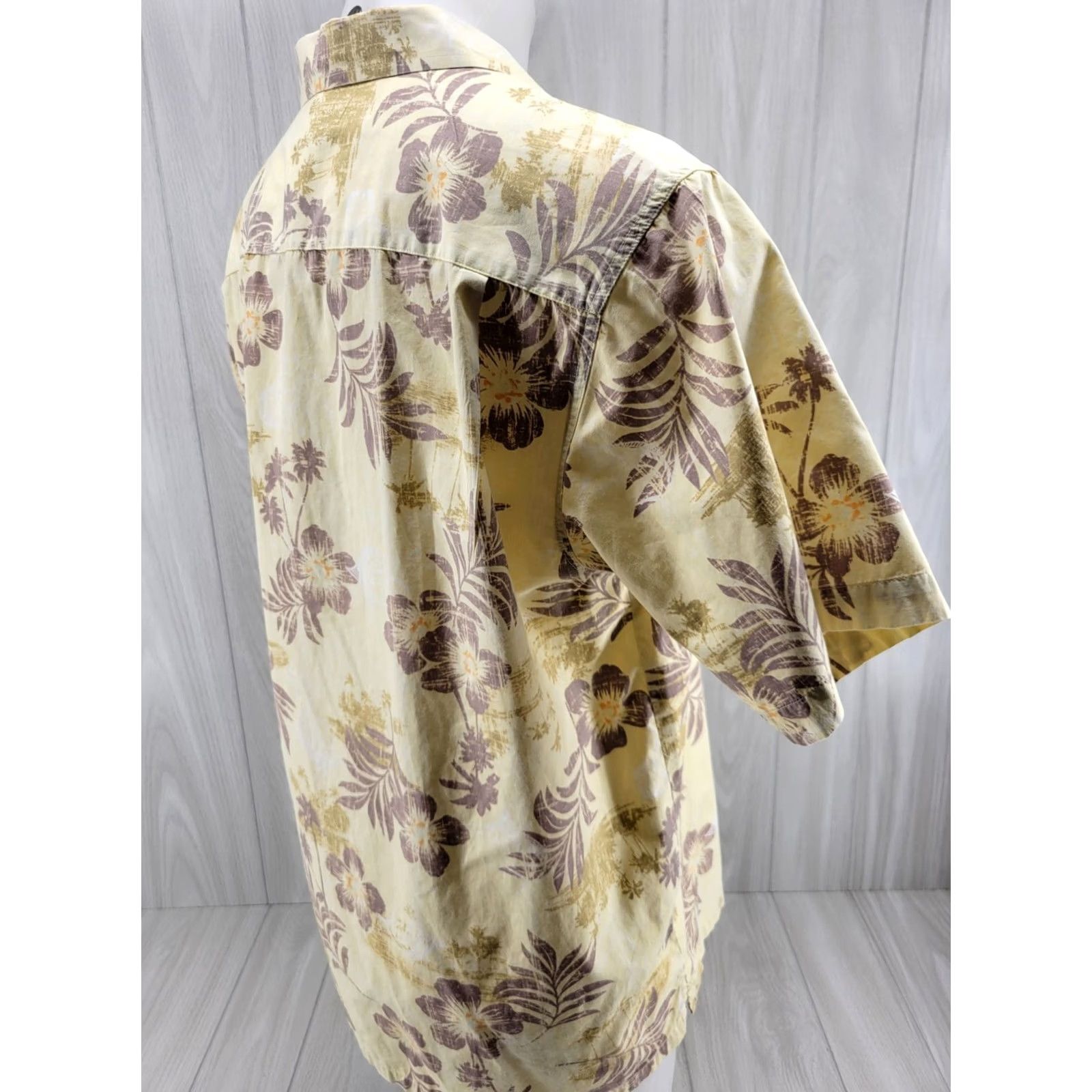 Vintage Columbia Button-Up Shirt Mens Large Hawaiian Yellow Floral Size US L / EU 52-54 / 3 - 5 Thumbnail