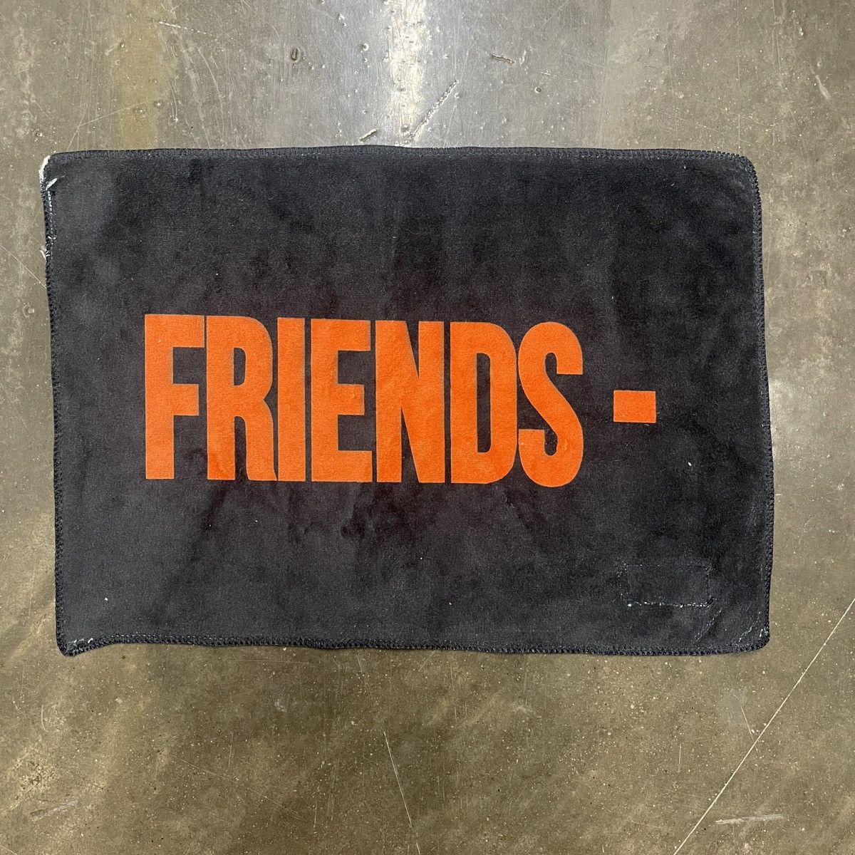 Vlone Vlone Friends Towel Size ONE SIZE - 1 Thumbnail