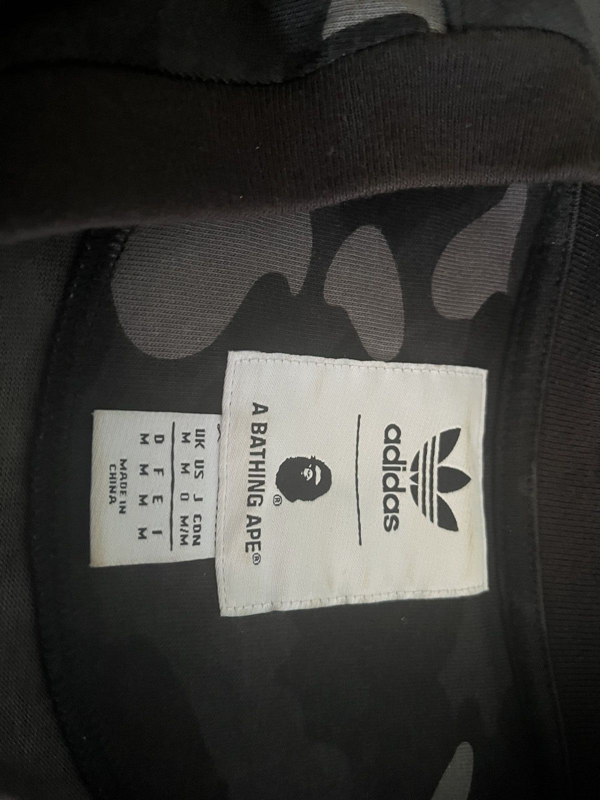 Adidas × Bape Adidas x Bape adicolor T-Shirt Black Medium Size US M / EU 48-50 / 2 - 4 Thumbnail