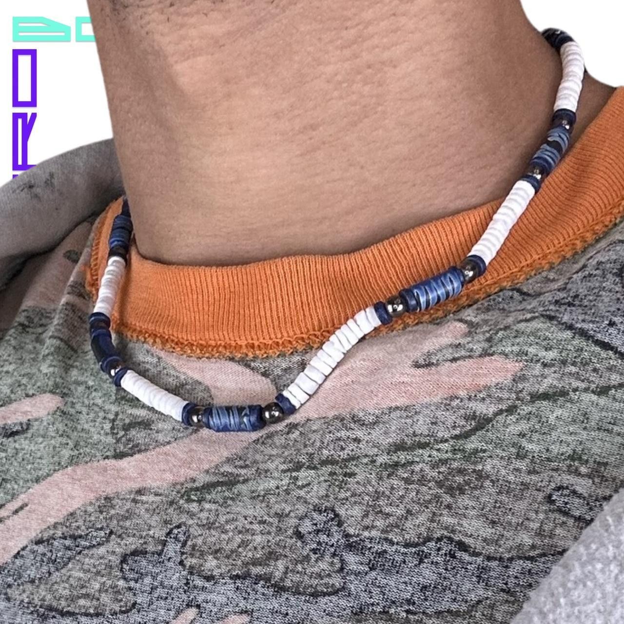 Jewelry × Other × Vintage Vintage Y2K Blue and White Puka Shell Necklace Size ONE SIZE - 2 Thumbnail