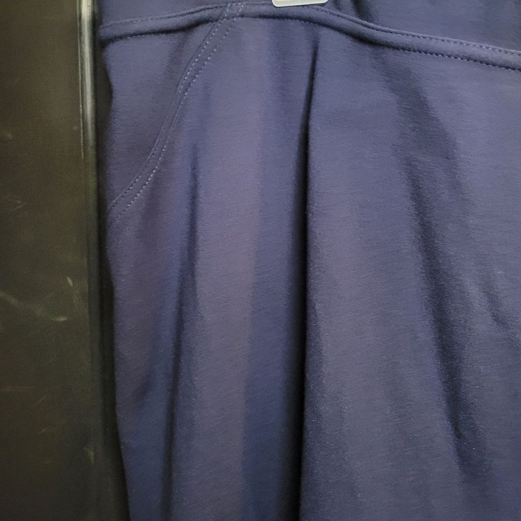 Other Roamans, dark blue pants,EUC, Size 28 women's plus size Size 28" / US 6 / IT 42 - 3 Thumbnail