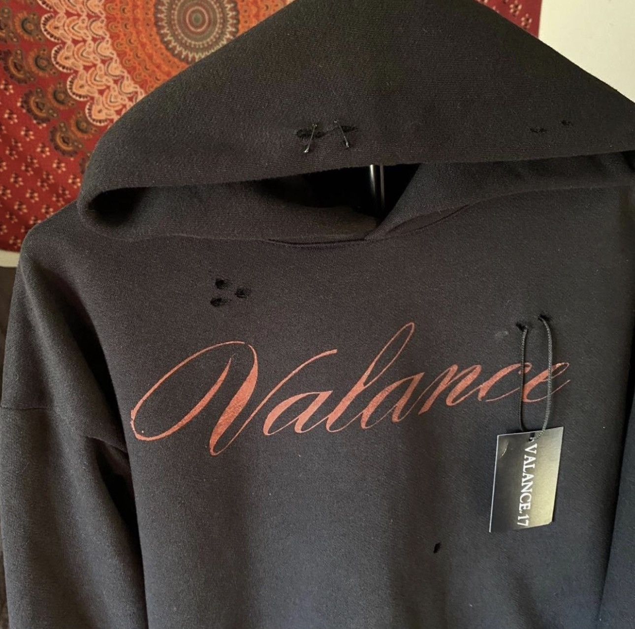 Other Red and black hoodie Size US L / EU 52-54 / 3 - 1 Thumbnail