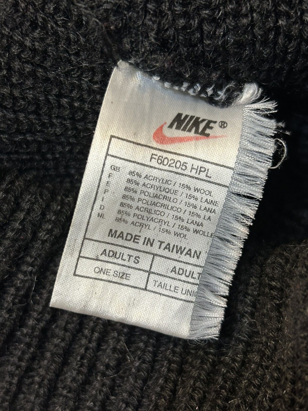 Nike Vintage Y2K Nike Beanie Hat Swoosh 90s Size ONE SIZE - 4 Thumbnail