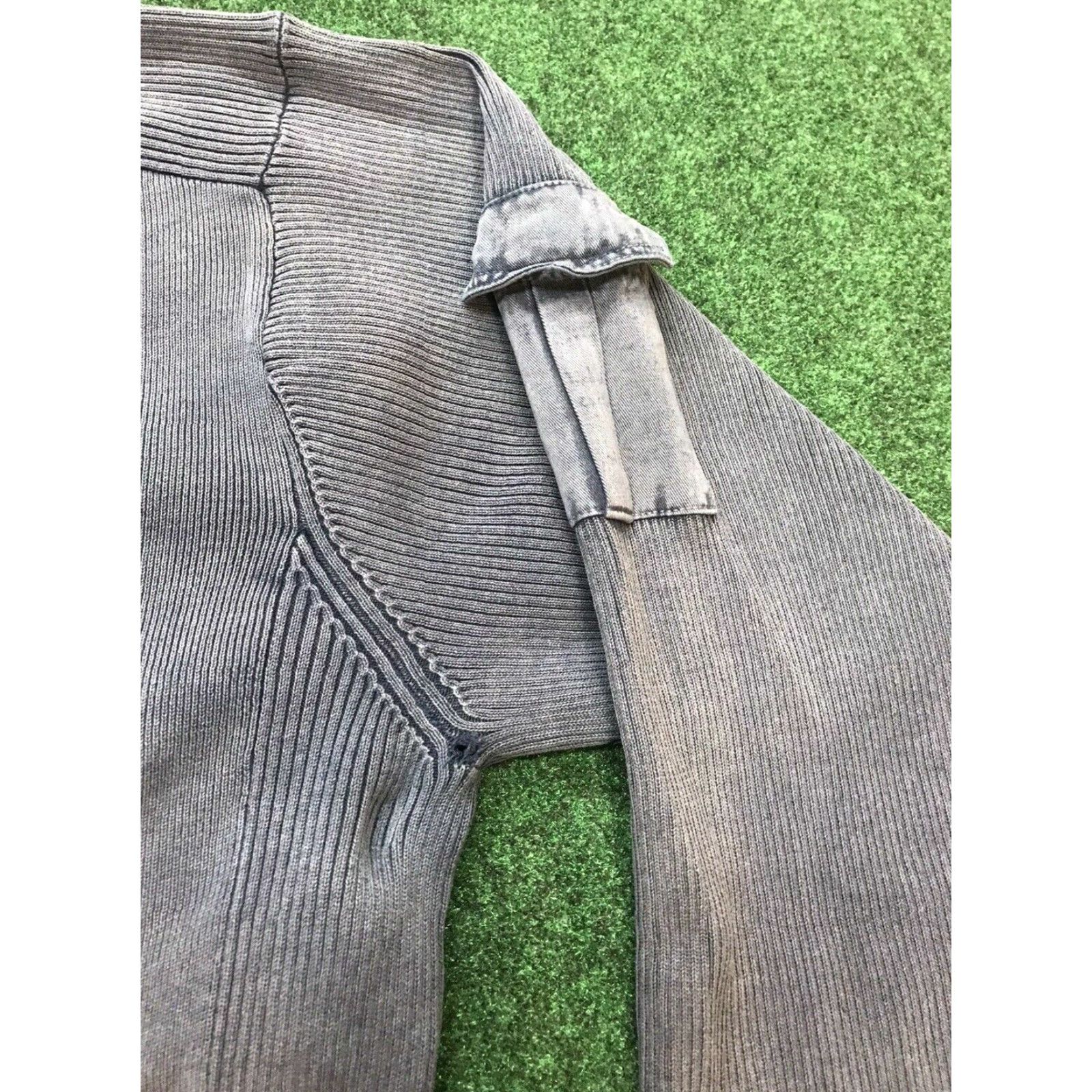Vintage Vintage 1990s Levi's Levi Strauss Long Sleeve Sweater Mens XL Navy Faded Ribbed Knit Clothing Size US XL / EU 56 / 4 - 5 Thumbnail