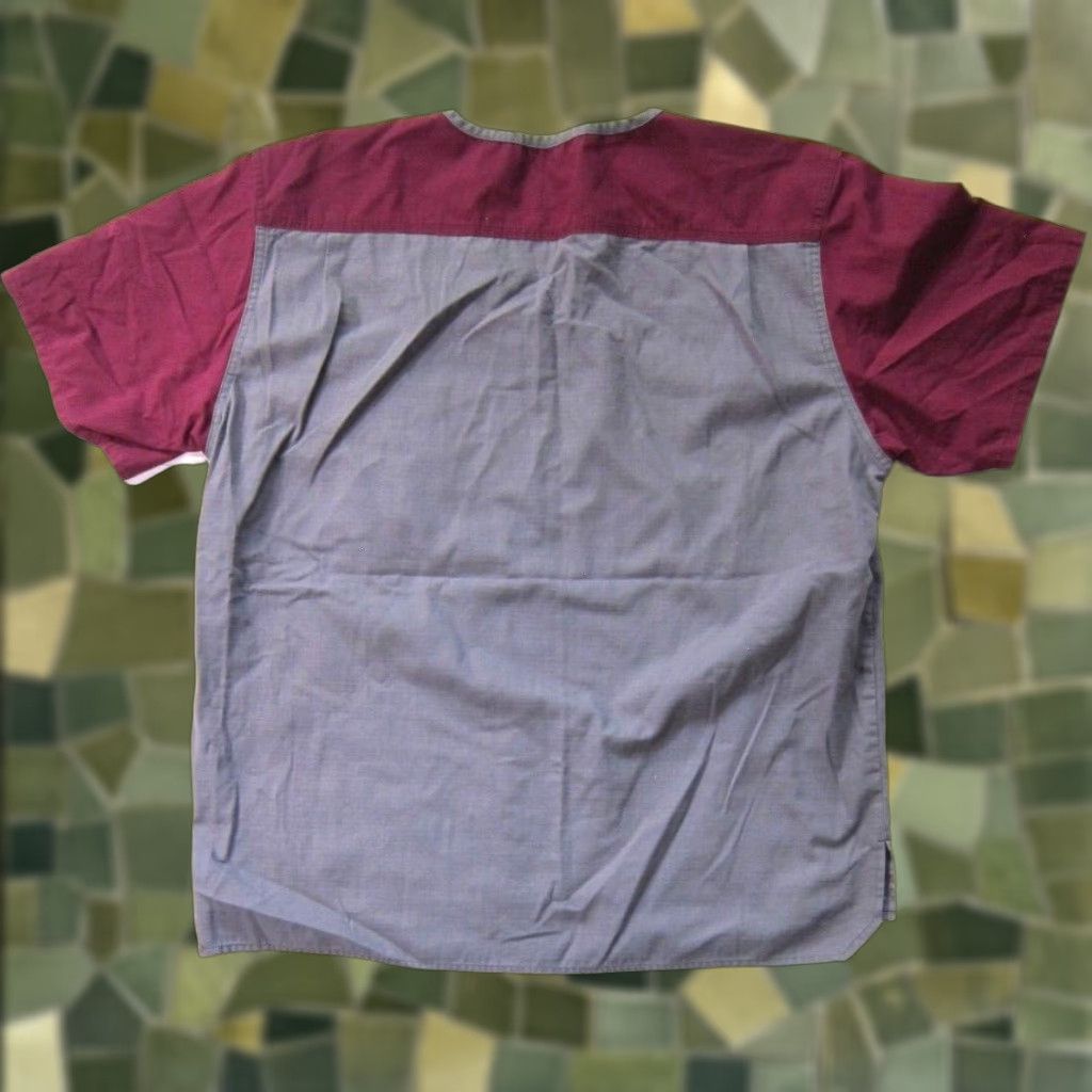 Carhartt Carhartt Shirt Men L Gray V-Neck Pocket Short Sleeve Nursing Work Shirt Size US L / EU 52-54 / 3 - 1 Thumbnail