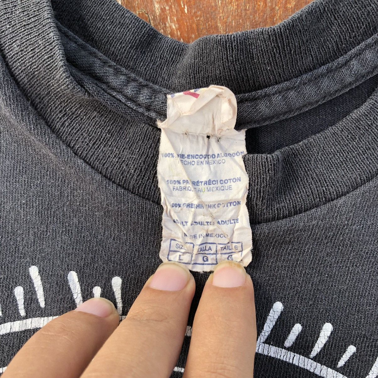 Naked & Famous Vintage Thrashed Faded Marilyn Monroe Art T Shirt Size US L / EU 52-54 / 3 - 5 Thumbnail