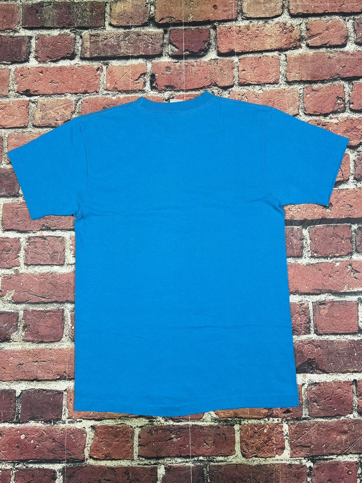 Guess Vintage 90s Guess Teal Blue Single Stitched T Shirt Marciano Size US L / EU 52-54 / 3 - 3 Thumbnail