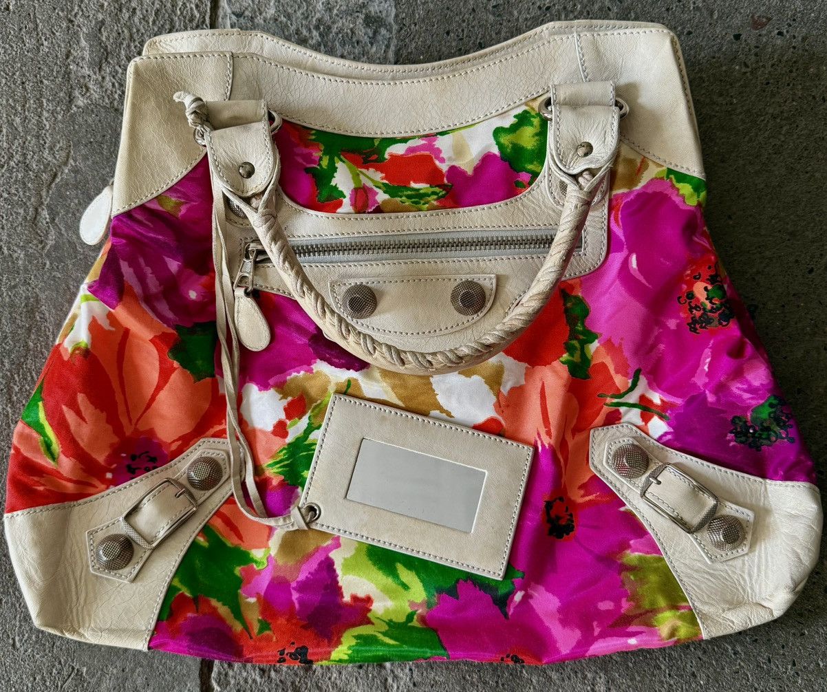Balenciaga Balenciaga - 2000’s - Classic Motocross - Floral Satin Bag Size ONE SIZE - 15 Thumbnail