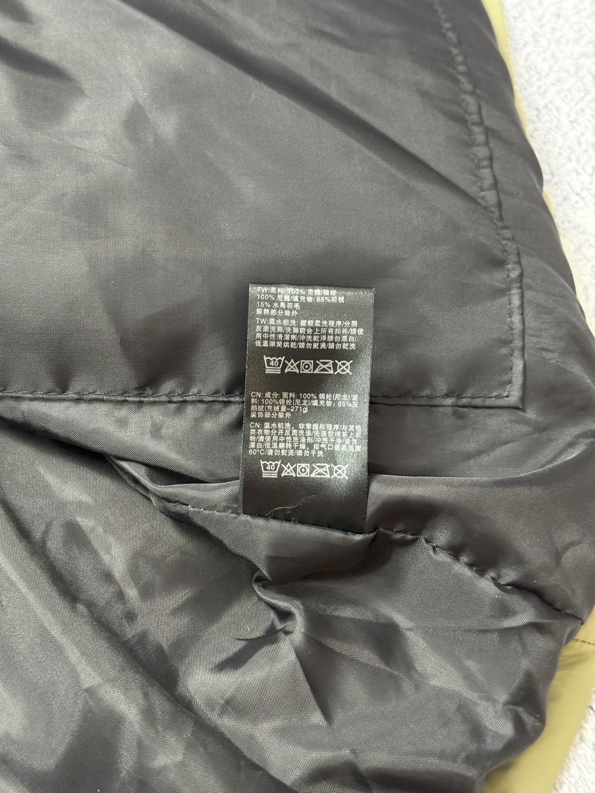 The North Face Vintage The North Face 700 Puffer Vest Size US L / EU 52-54 / 3 - 12 Thumbnail