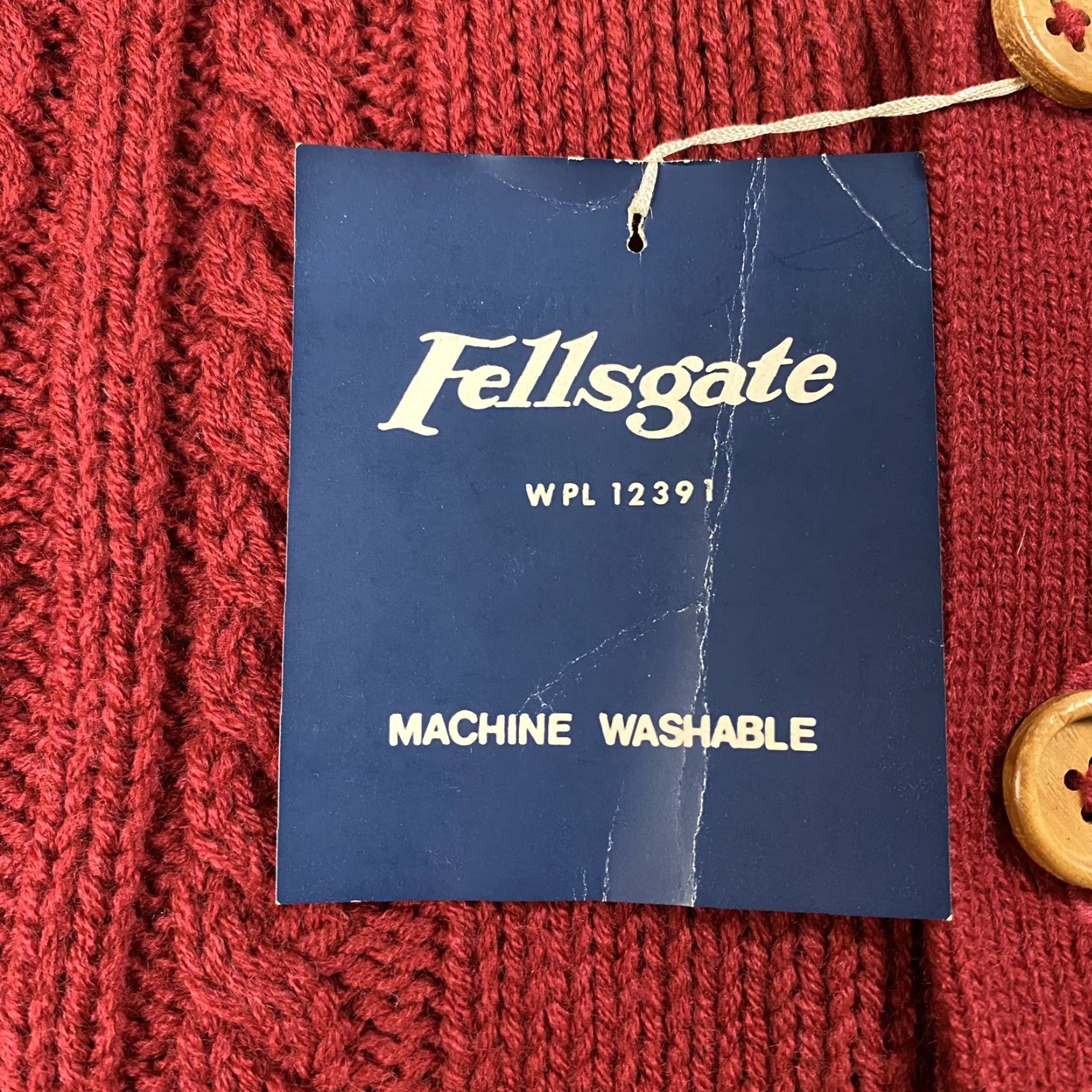 Vintage VINTAGE Fellsgate Cable Knit Cardigan Sweater M Red 80s Unisex Adults Size US M / EU 48-50 / 2 - 2 Thumbnail