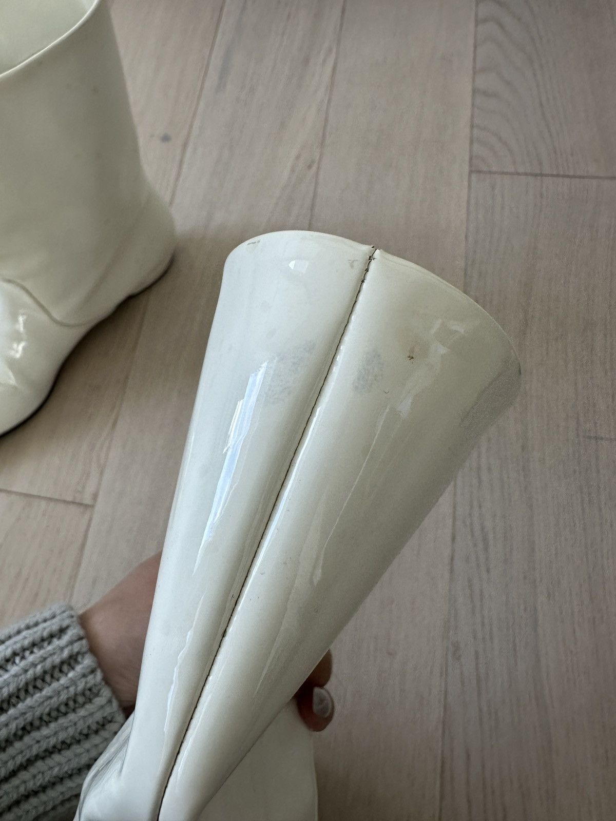 Miu Miu Miu Miu White Patent Ankle Boots EU 38 Size US 7.5 / IT 37.5 - 5 Thumbnail
