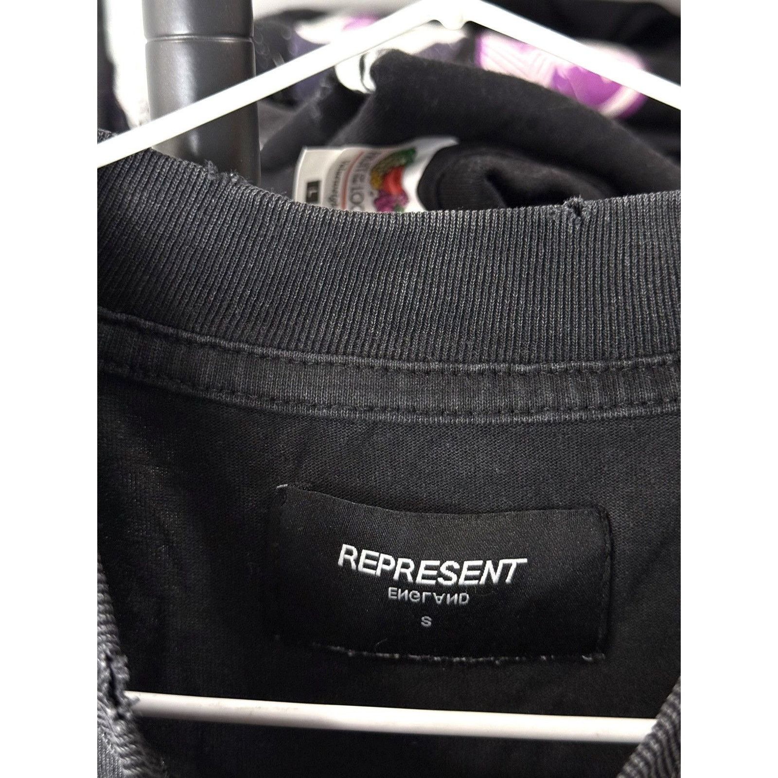 Represent Clo. Represent Co Shark Print T Shirt Streetwear Size US S / EU 44-46 / 1 - 5 Thumbnail