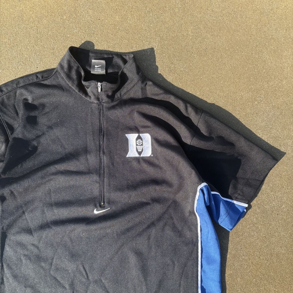 Nike × Vintage Vintage Nike Center Swoosh Duke Shirt Size US M / EU 48-50 / 2 - 2 Thumbnail