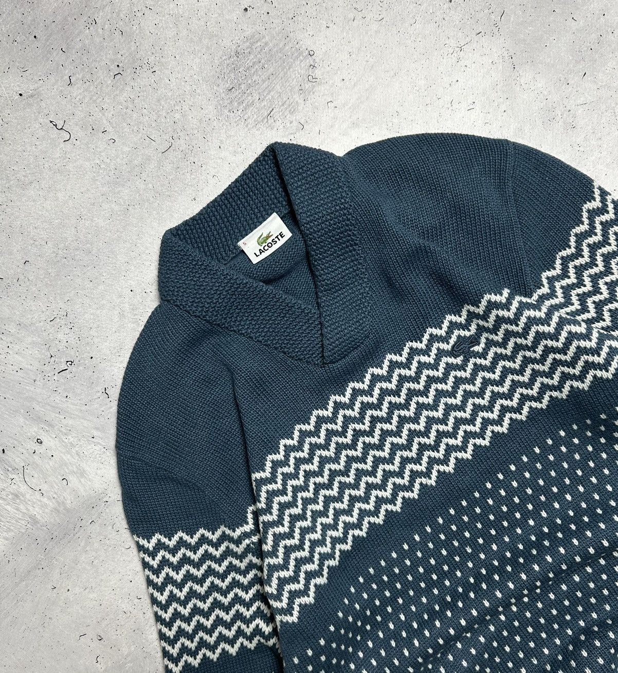 Lacoste × Vintage Vintage Lacoste Knitted V Neck Pattern Sweater Size US L / EU 52-54 / 3 - 8 Thumbnail
