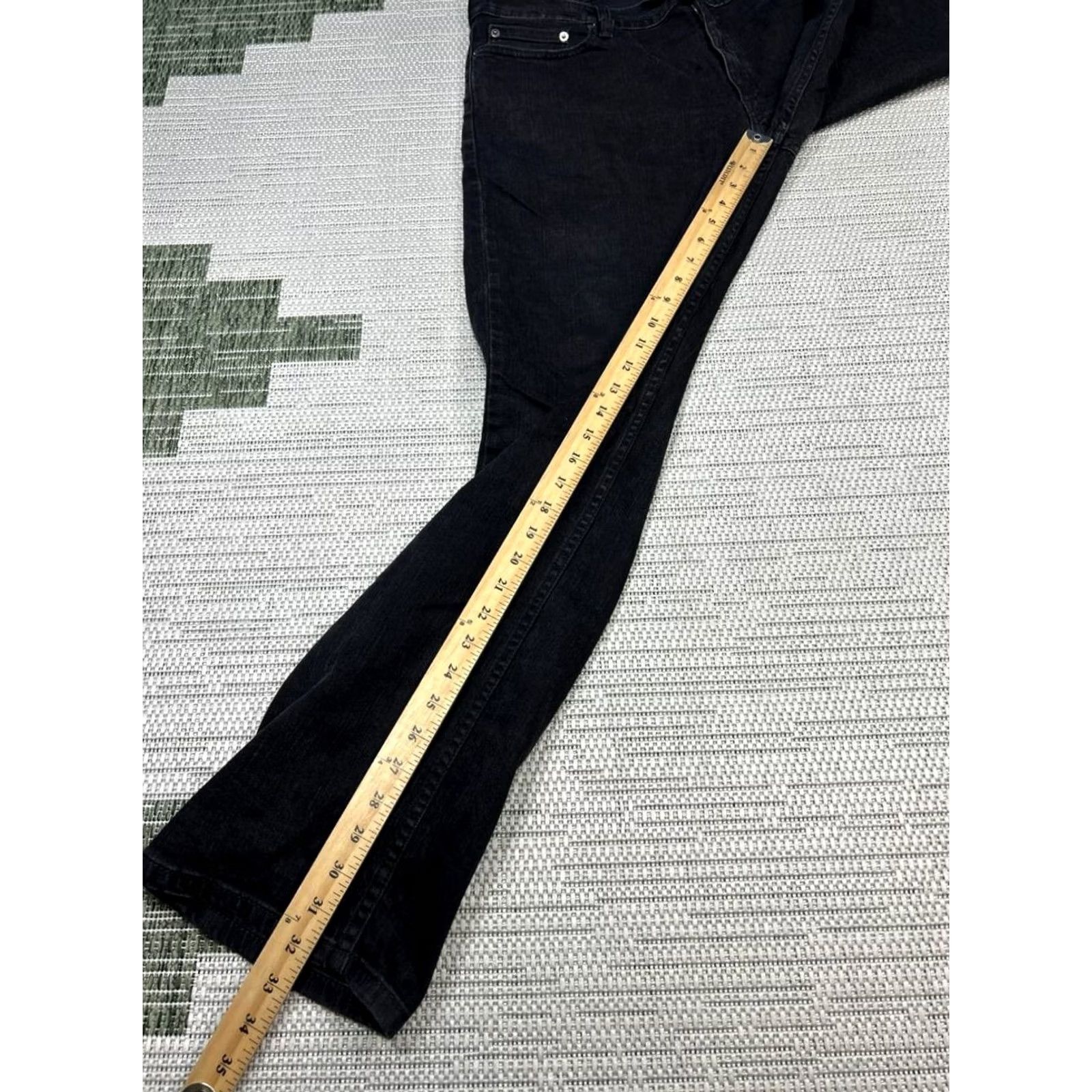Levi's Levis 514 Jeans Mens 36 Black Denim Straight Fit 36x32 Jeans Mens Black Denim Straight 514 Size US 36 / EU 52 - 4 Thumbnail