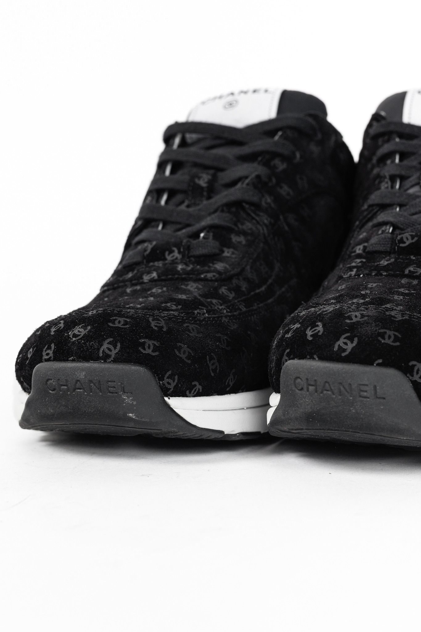 Chanel Chanel 22A Black Printed-CC-Logo Suede Low-Top Sneakers Size US 12 / EU 45 - 9 Thumbnail