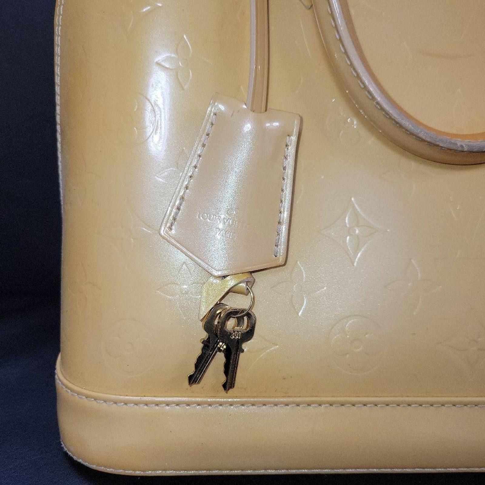 Louis Vuitton Louis Vuitton - Vernis Alma PM Bag Yellow Size ONE SIZE - 3 Thumbnail