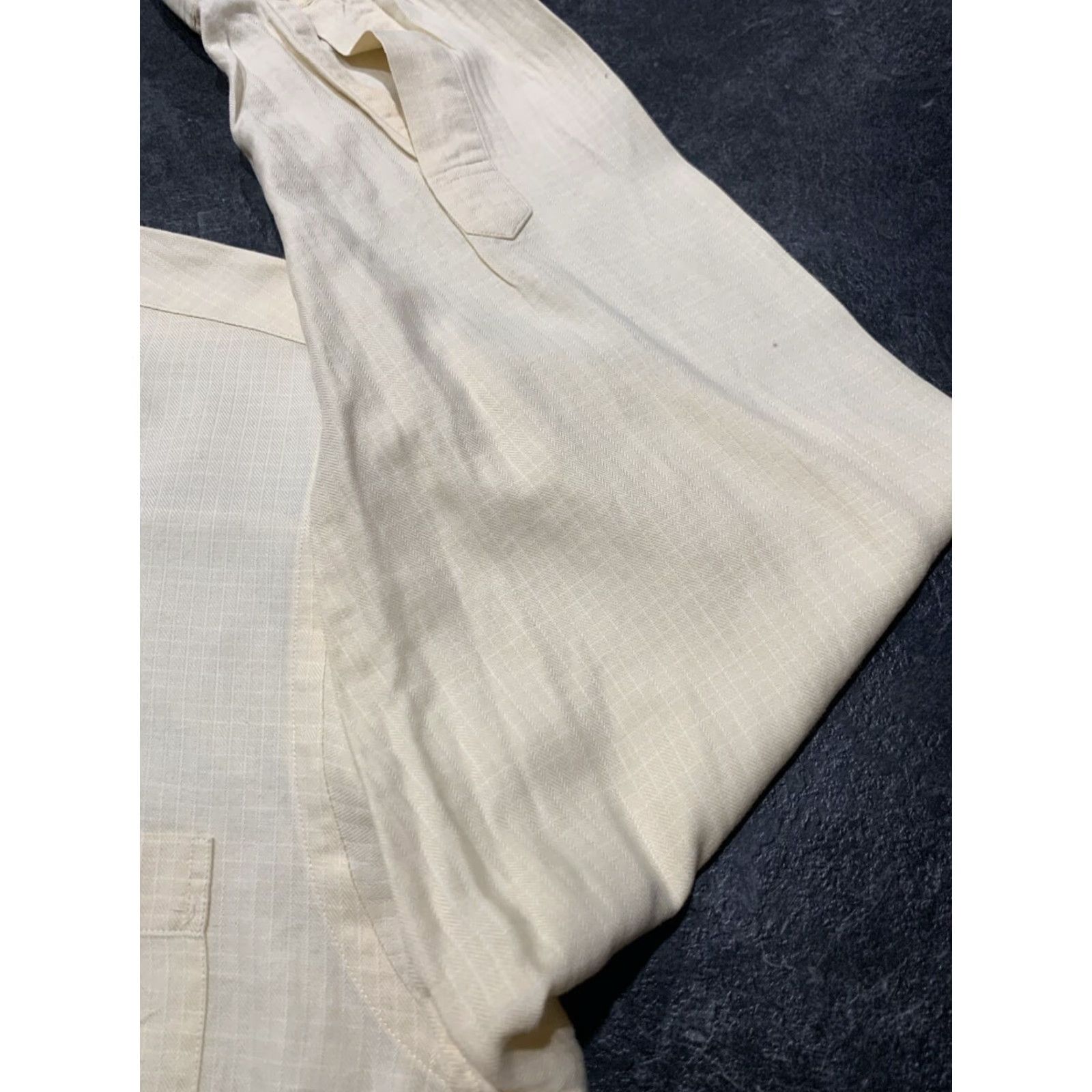 Brooks Brothers VINTAGE Brooks Brothers 346 Men's Button-Down Shirt Casual Formal Long Sleeve Cotton Size 15.5 Beige Size US M / EU 48-50 / 2 - 3 Thumbnail