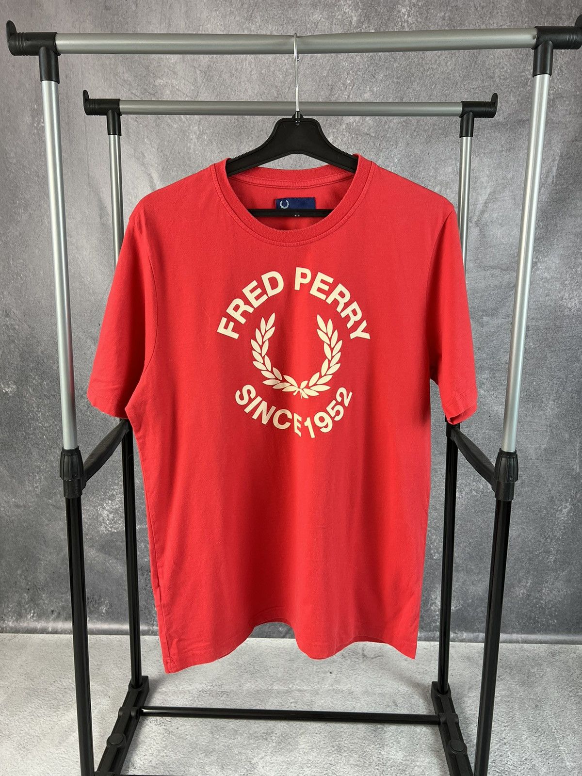 Fred Perry Fred Perry big logo T-shirt Size US L / EU 52-54 / 3 - 1 Thumbnail