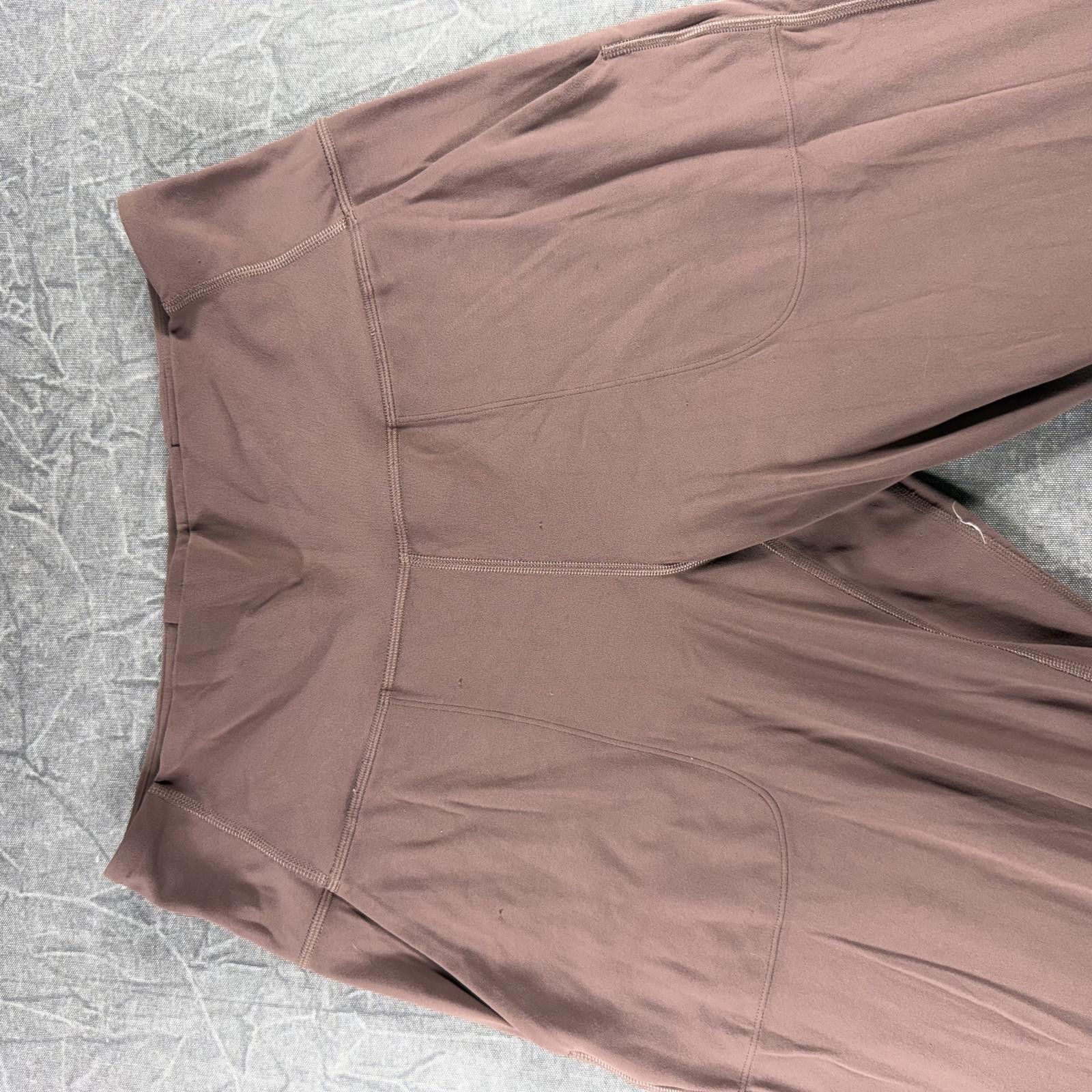 Lululemon Lululemon Leggings Women's 10 Rust Pink Wide Leg Size 32" / US 10 / IT 46 - 3 Thumbnail