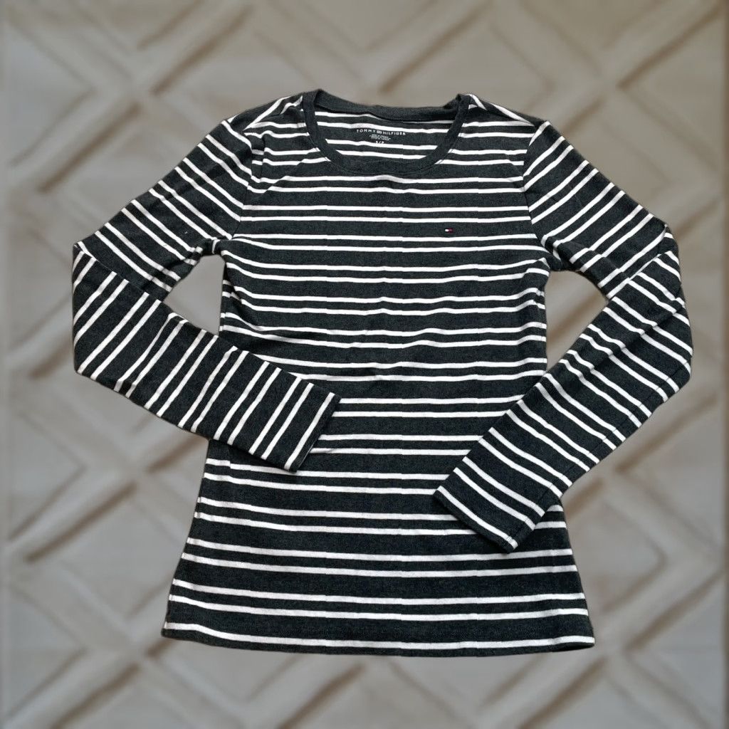 Tommy Hilfiger Tommy Hilfiger Shirt Womens S Gray White Striped Long Sleeve Casual Top Size S / US 4 / IT 40 - 1 Thumbnail