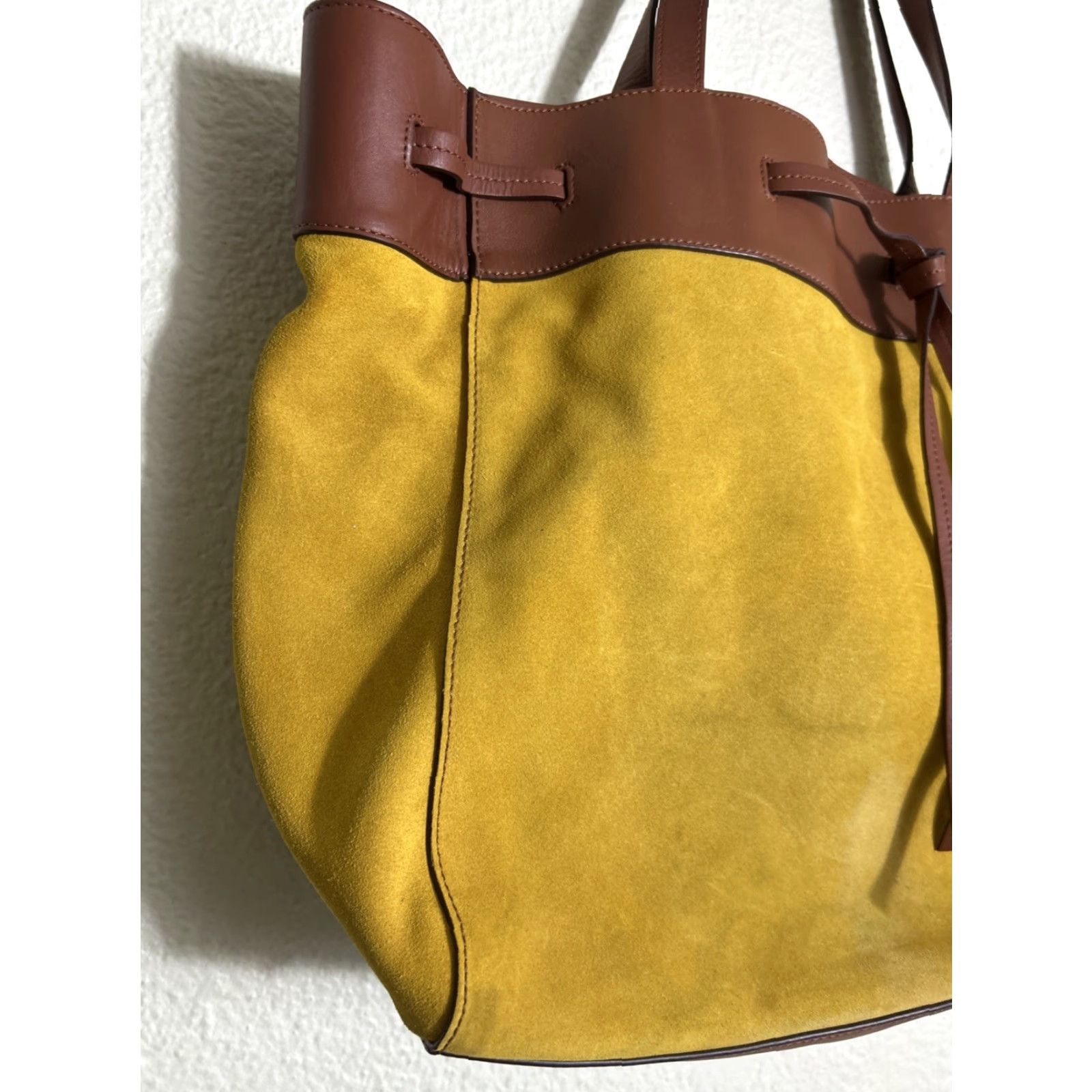 Gerard Darel Gérard Darel Large Brown Leather Tote Bag Yellow Suede 13.5x13x4 Stains Women Tote Size ONE SIZE - 2 Thumbnail