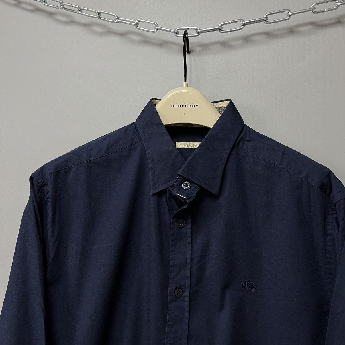 Burberry Burberry Brit shirt navy men’s button up size xl Size US XL / EU 56 / 4 - 2 Thumbnail