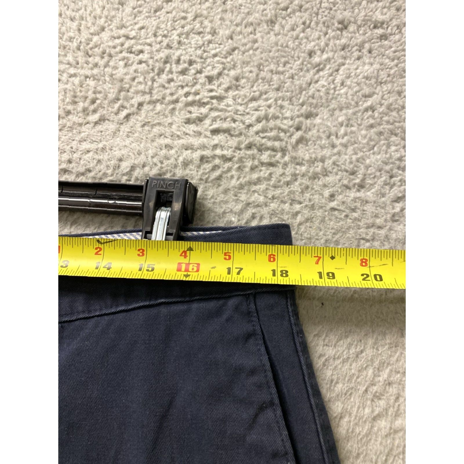 Banana Republic Banana Republic Shorts Men Size 36 Navy 10" Inseam Chino Zip Solid Pockets Casual Spring Summer Size US 36 / EU 52 - 3 Thumbnail
