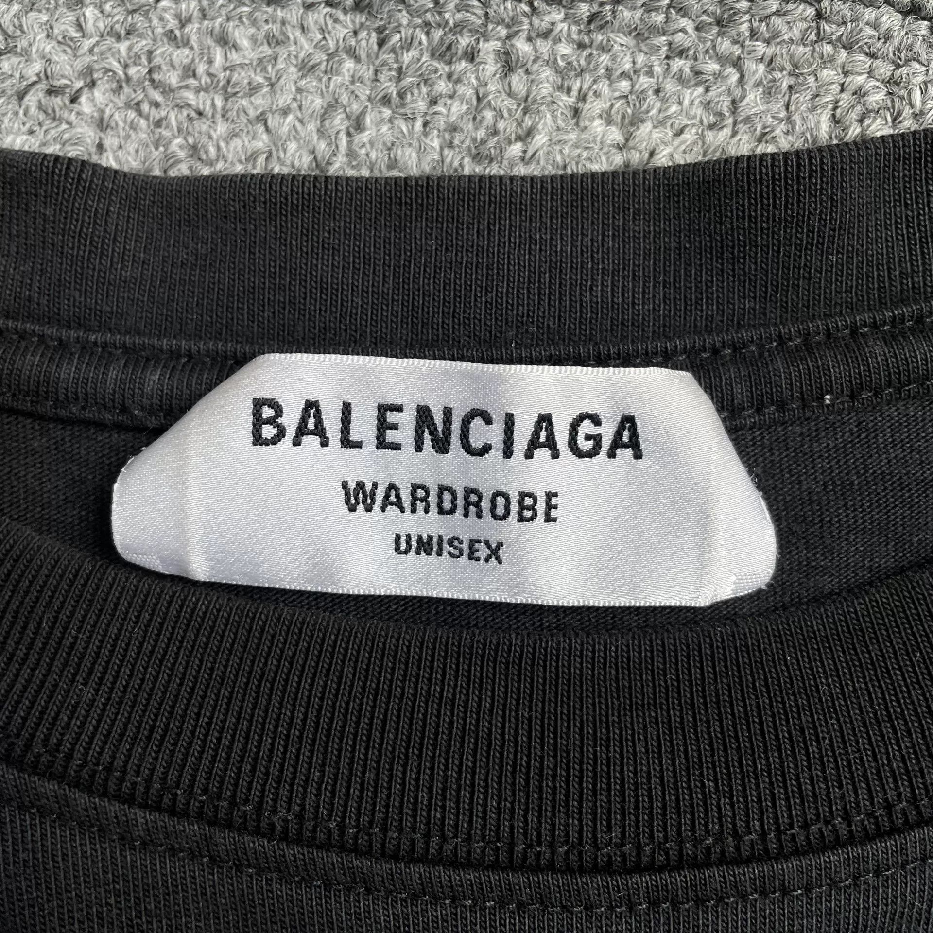 Balenciaga balenciaga black embroidered short sleeve t-shirt Size US M / EU 48-50 / 2 - 4 Thumbnail