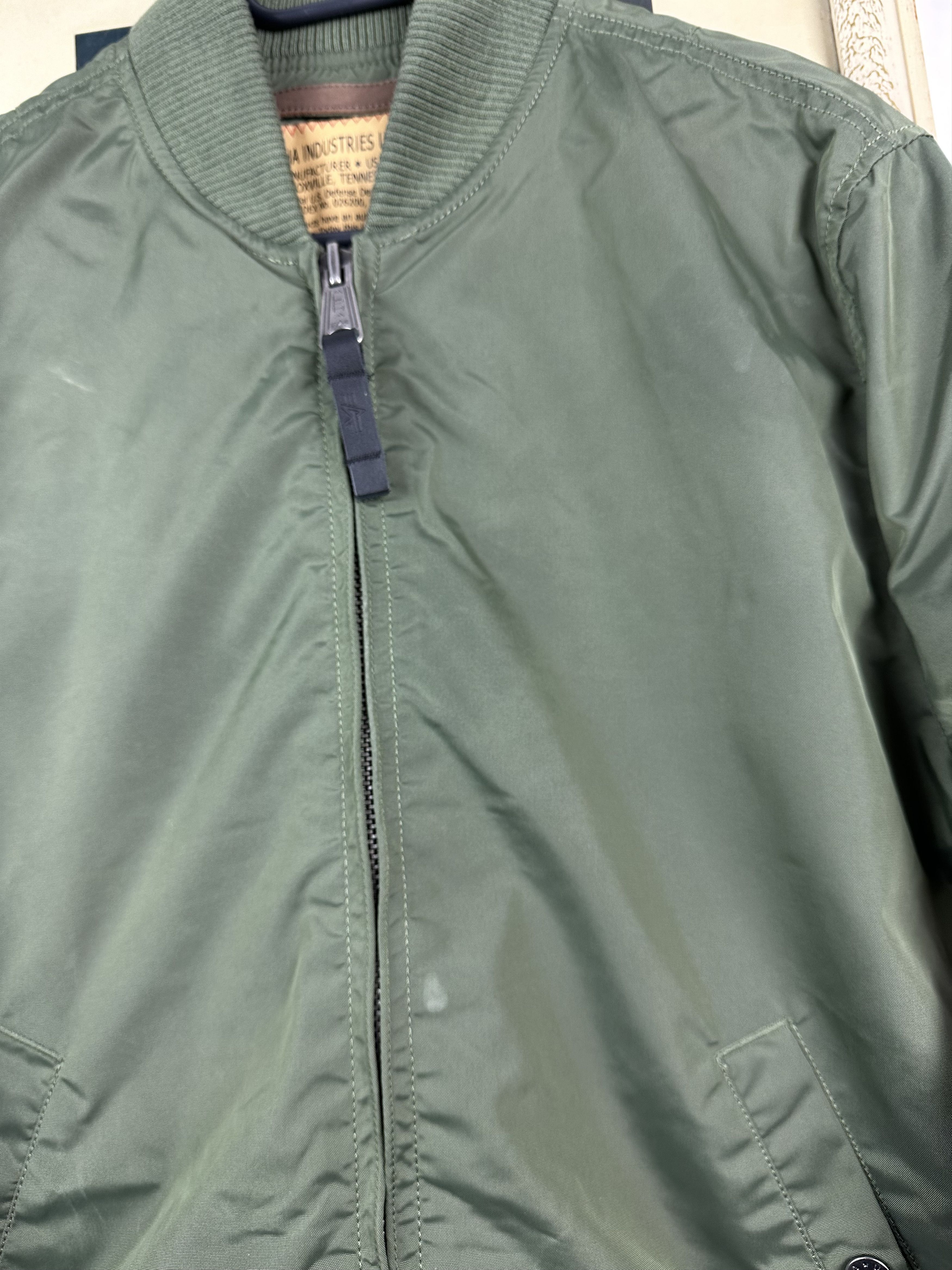 Alpha Industries Alpha Industries Mens Green Bomber Jacket Rare Size US S / EU 44-46 / 1 - 4 Thumbnail