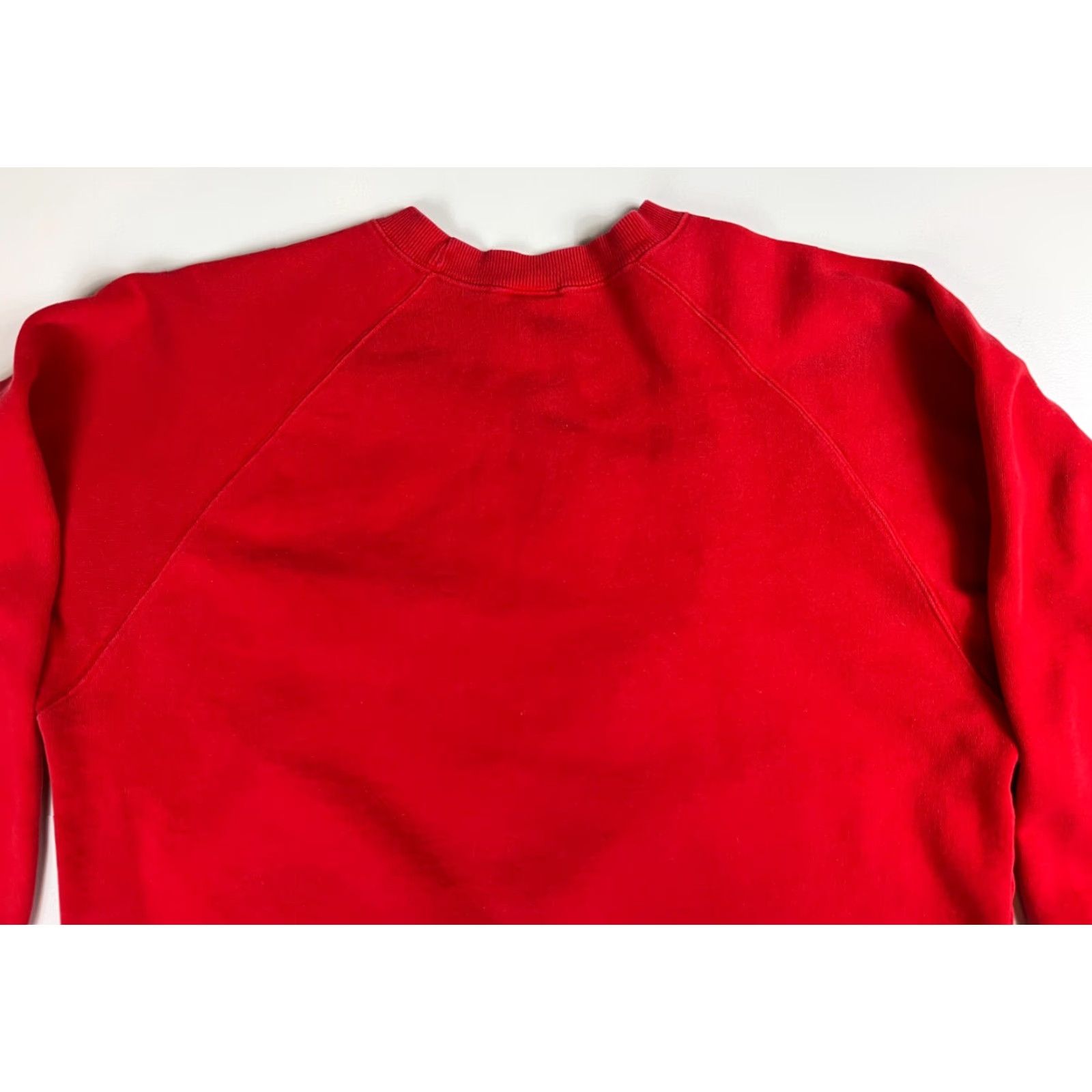 Vintage VINTAGE Warner Bros. Studio Store Sweatshirt Unisex Adult 1997 Crew Neck Red 85% Cotton 15% Polyester Cartoon 90s USA Crewneck Sweatshirt Mens Womens Size US L / EU 52-54 / 3 - 6 Thumbnail