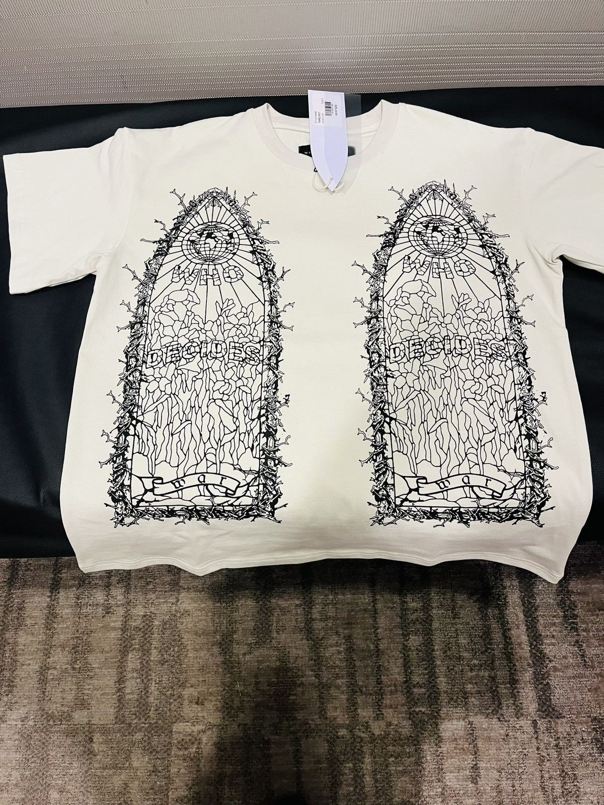 Who decided war Tshirt