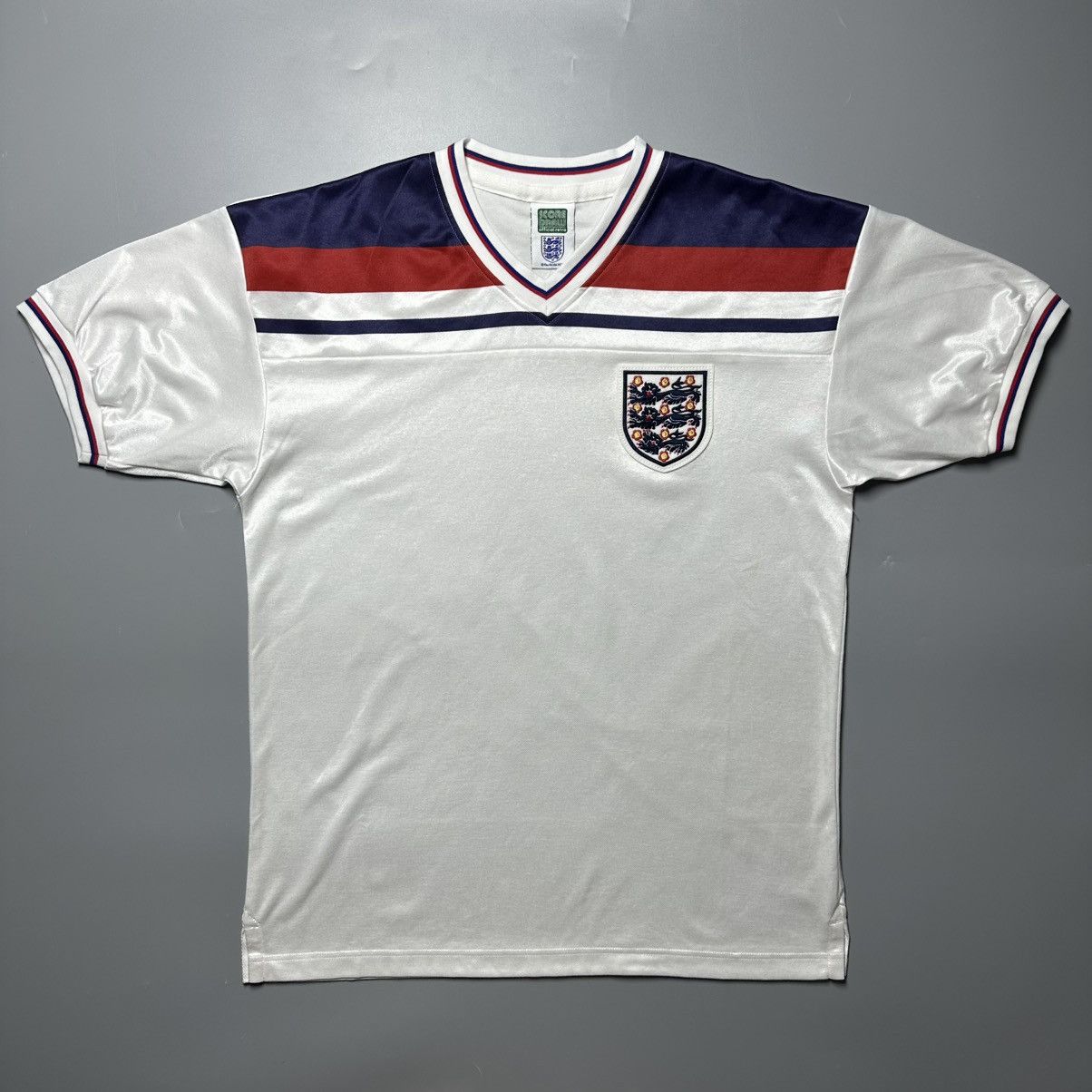 Umbro ENGLAND x SCORE DRAW 1980/1983 SOCCER HOME JERSEY Size US L / EU 52-54 / 3 - 1 Thumbnail