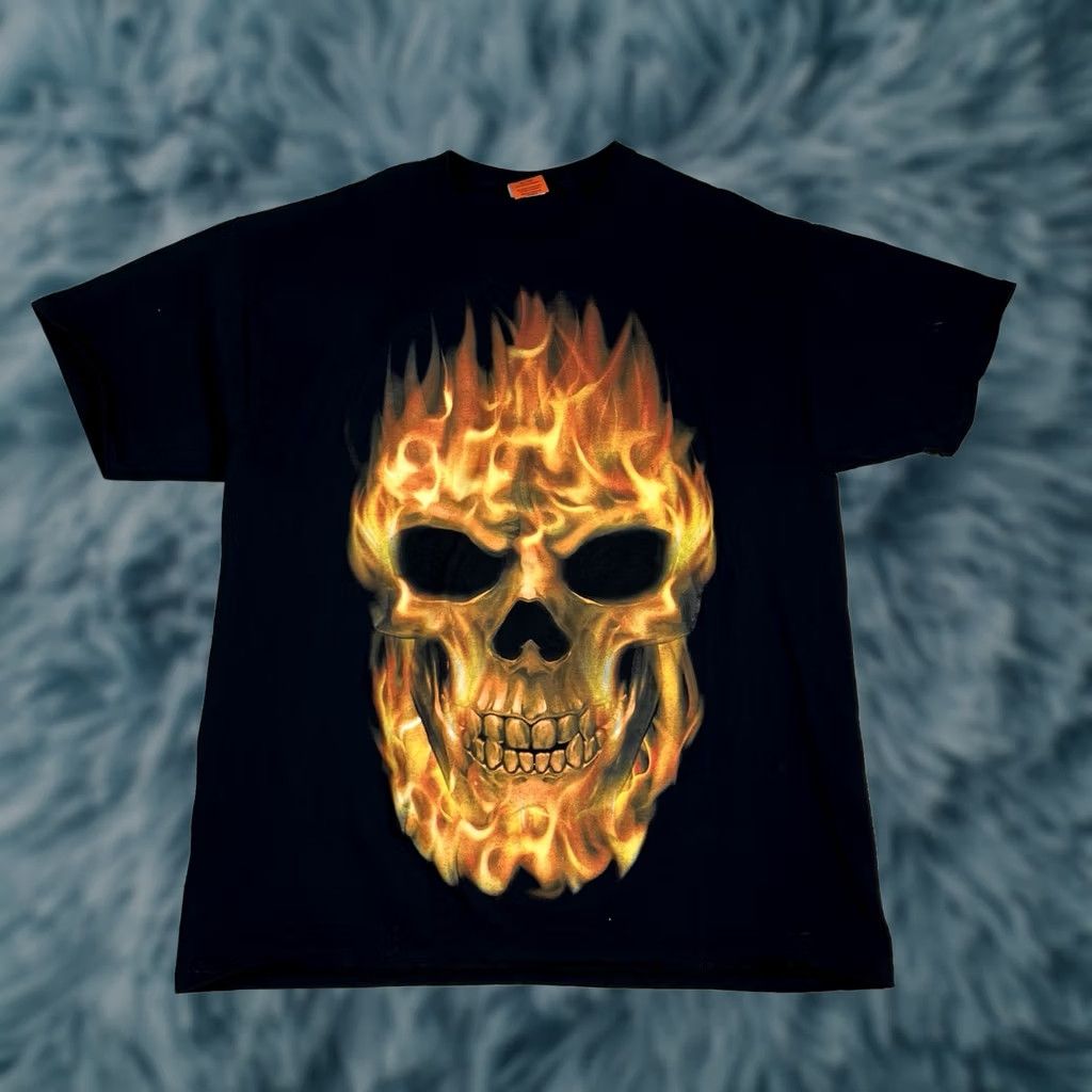 Vintage Men's T-Shirt XL Black Grunge Flaming Skull Short Sleeve Rocker Emo Goth Y2K Size US XL / EU 56 / 4 - 1 Thumbnail