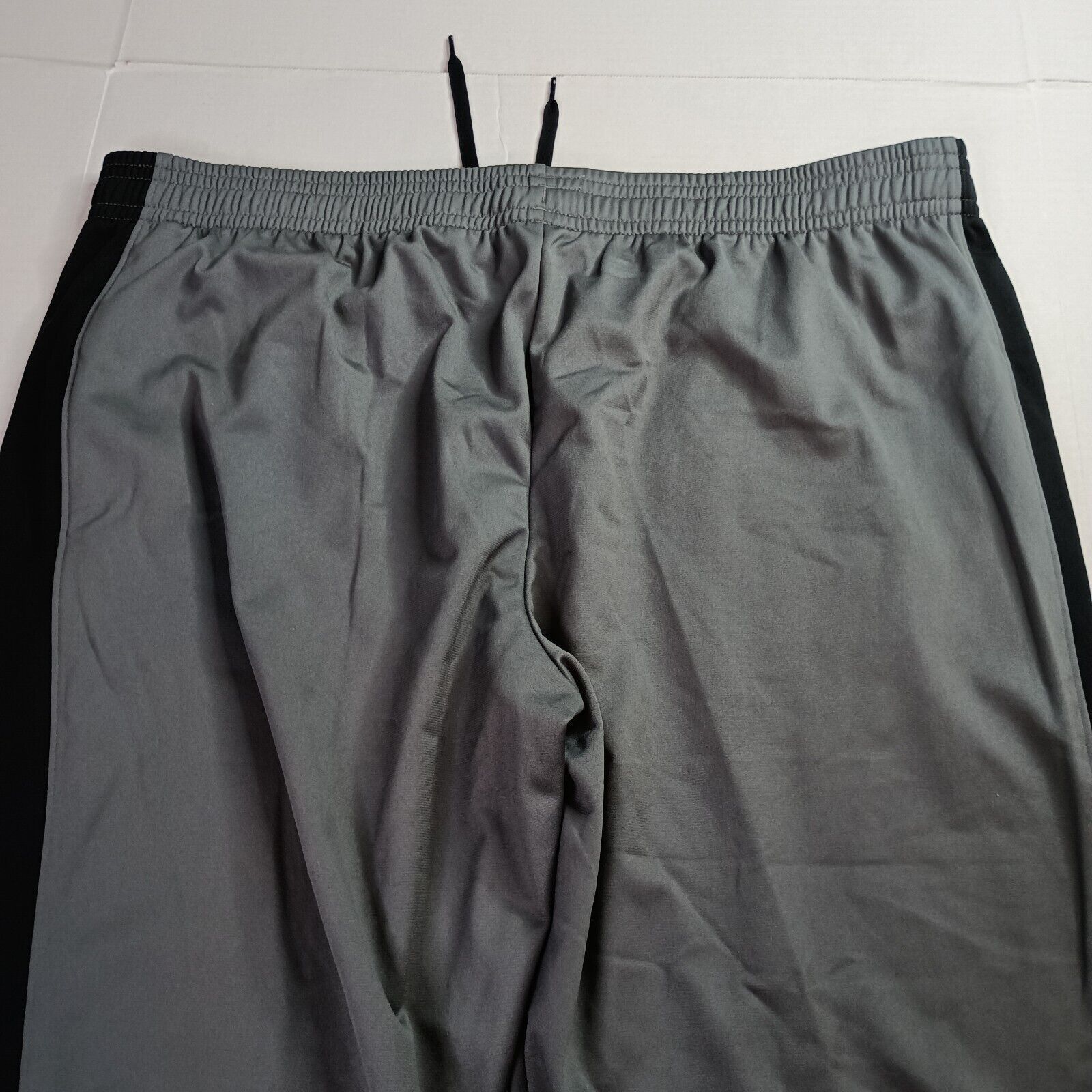 Under Armour Under Armour Loose Fit Sweatpants Men's 3XL Gray Tapered Size US 44 / EU 60 - 9 Thumbnail
