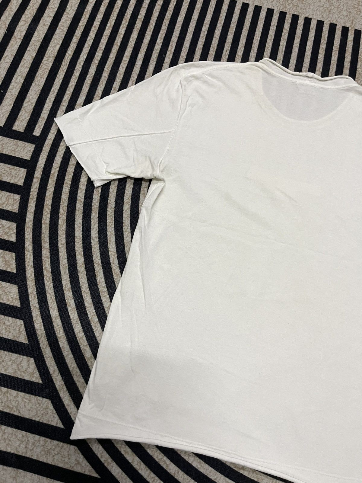 Stone Island VINTAGE STONE ISLAND LOGO TSHIRT CHOPPED STYLE Size US S / EU 44-46 / 1 - 14 Thumbnail