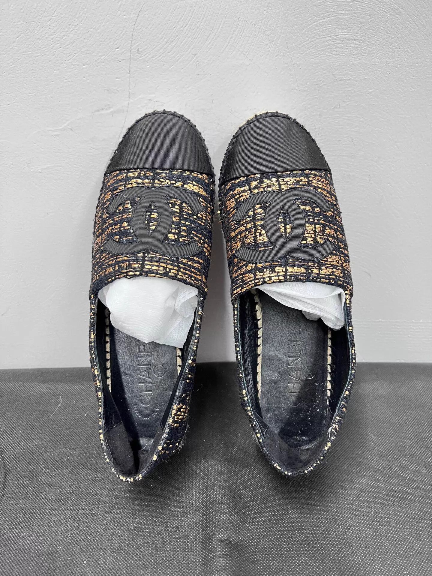 Chanel Chanel Black Gold Tweed Fisherman Shoe 40 99N W/O Size US 9.5 / IT 39.5 - 4 Thumbnail