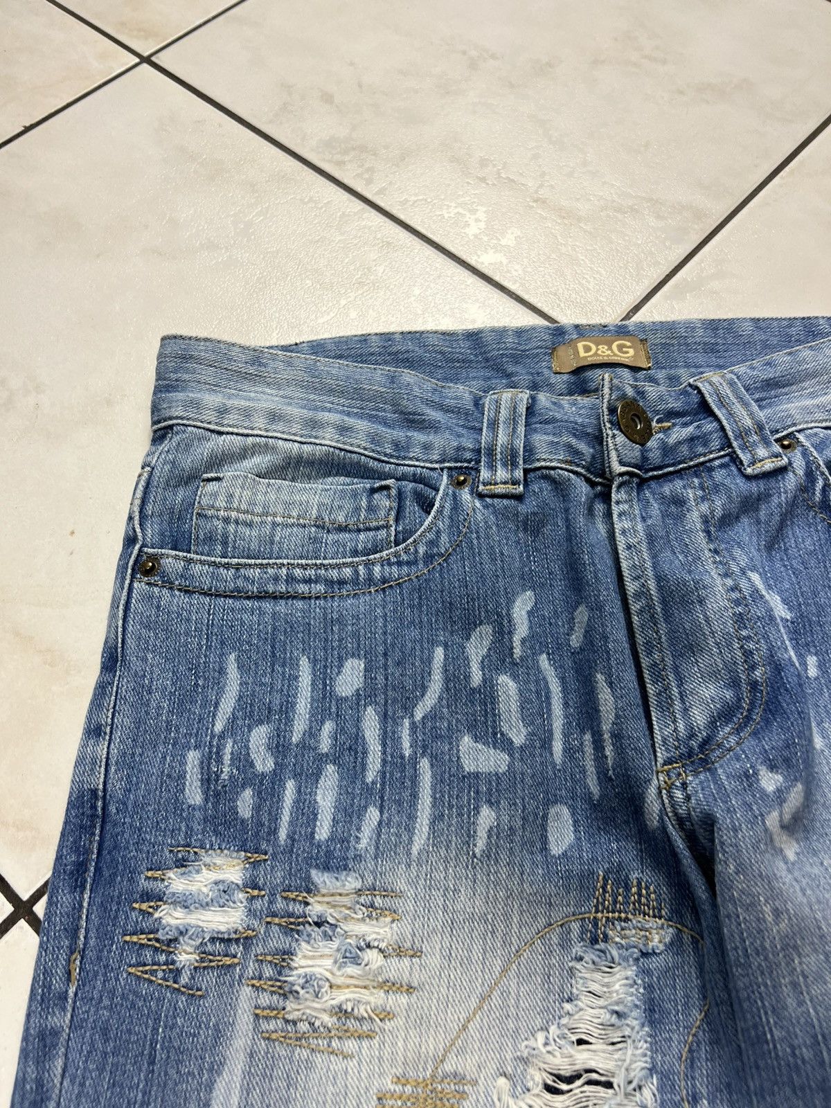 Dolce & Gabbana Vintage Dolce & Gabbana distressed denim y2k painted jeans Size US 31 - 6 Thumbnail