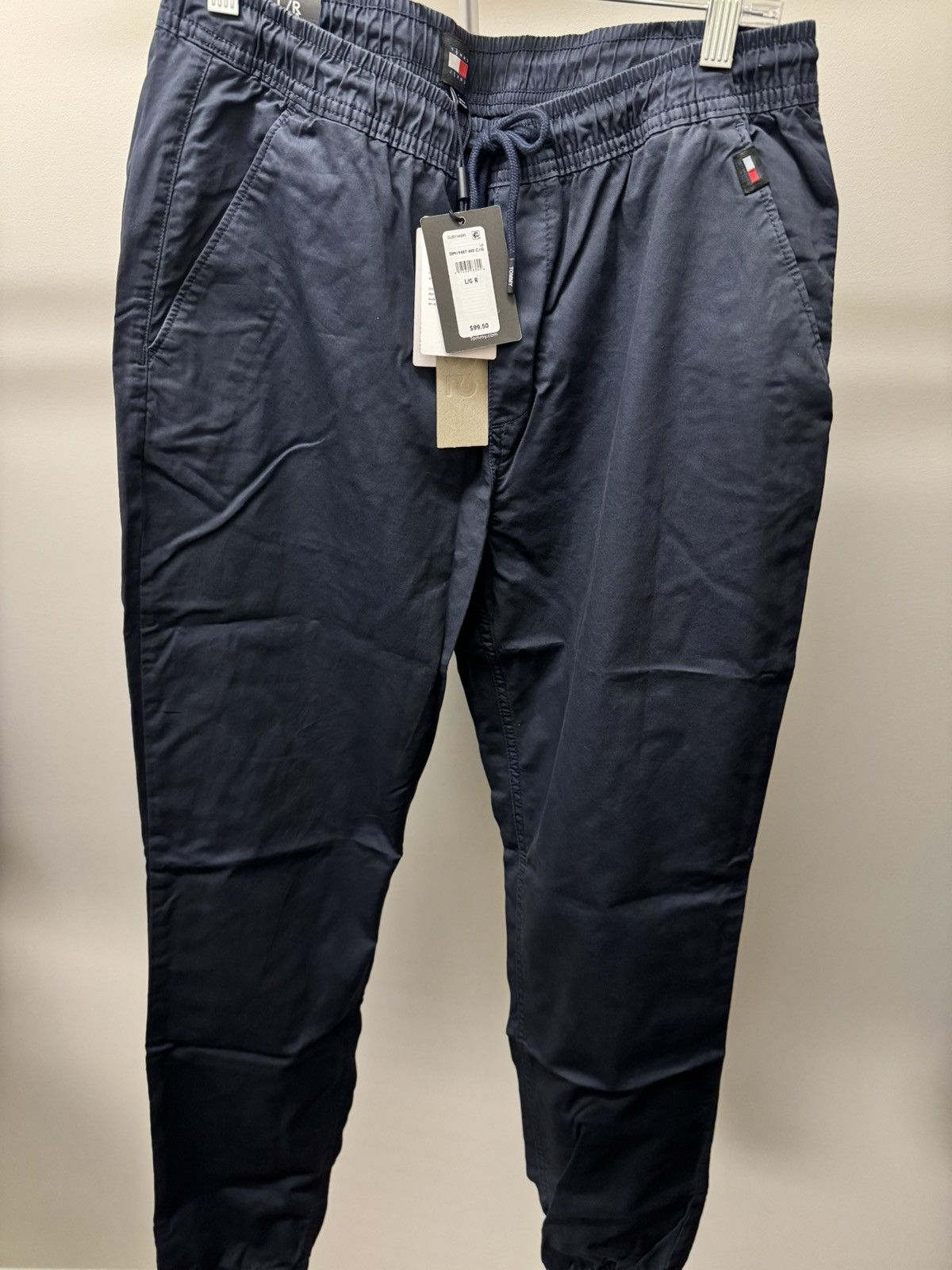 Tommy Hilfiger Tommy Hilfiger Joggers Size US 34 / EU 50 - 1 Thumbnail