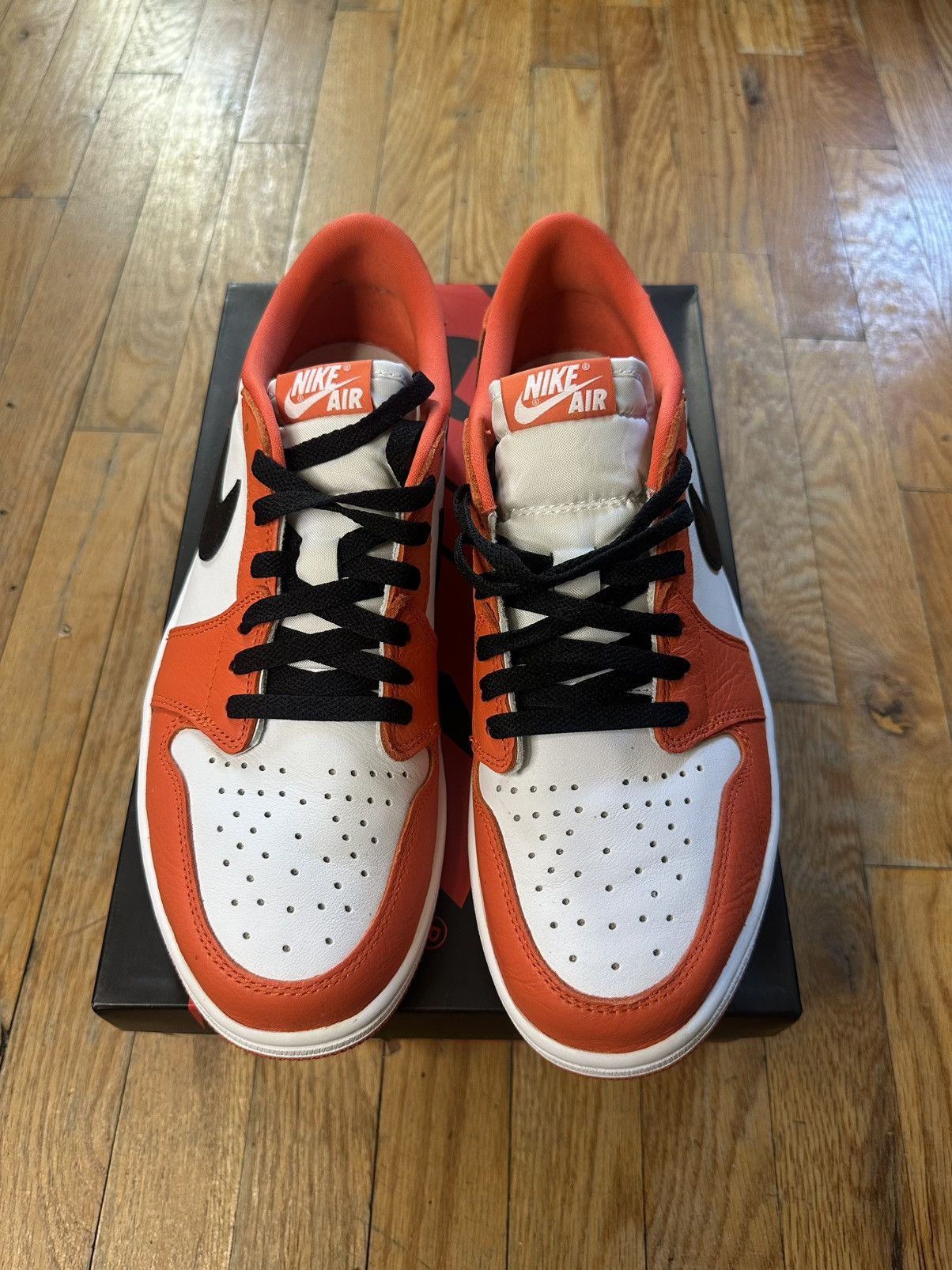 Jordan Brand Air Jordan 1 Retro Low OG 'Starfish' Size US 11.5 / EU 44-45 - 1 Thumbnail
