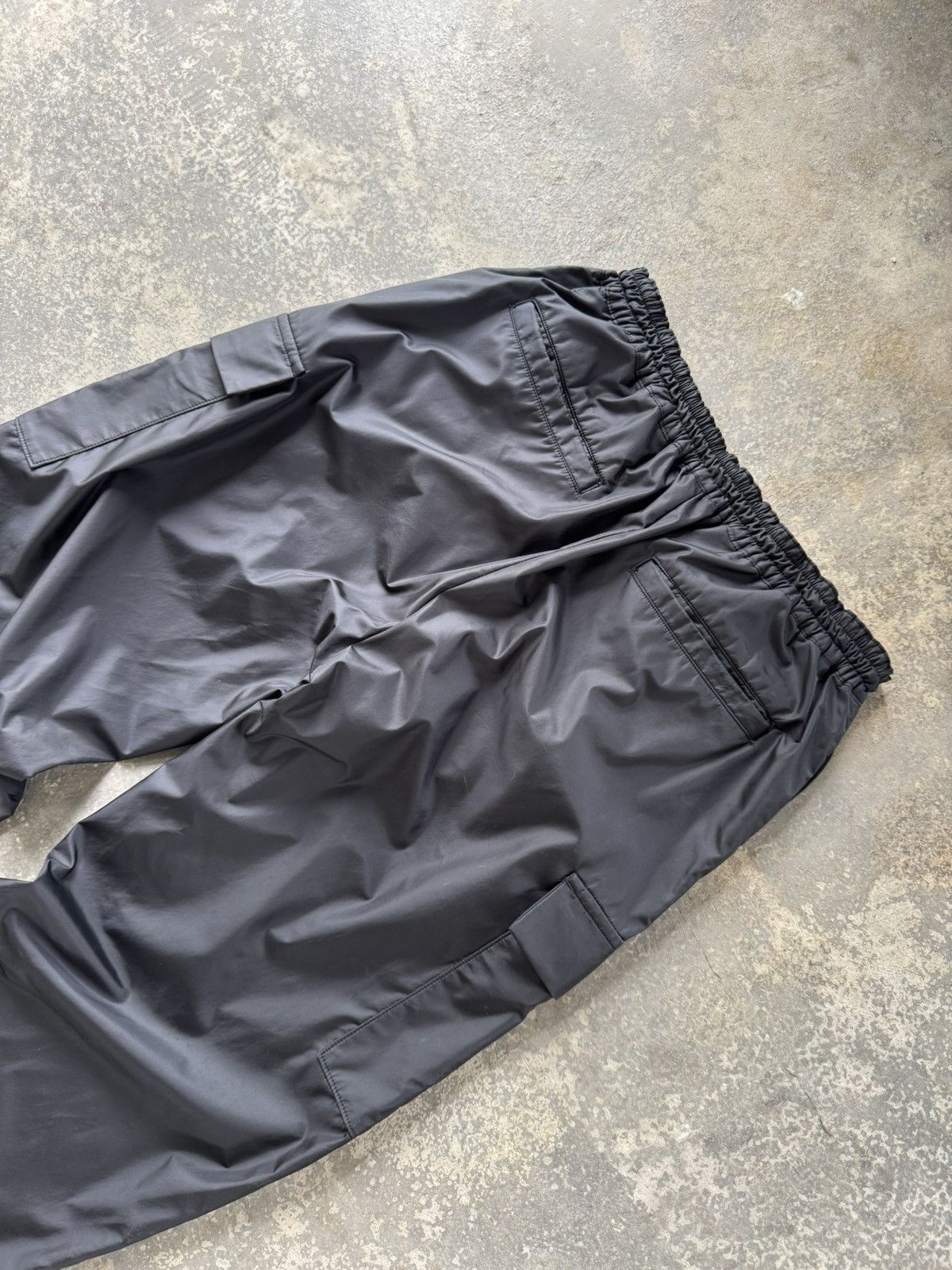 Japanese Brand × Yoshiyuki Konishi Yoshiyuki Konishi Nylon Cargo Pants Size US 33 - 4 Thumbnail