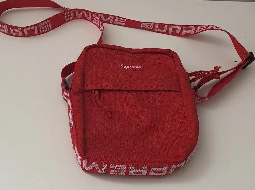 Supreme Supreme ss18 shoulder bag Grailed