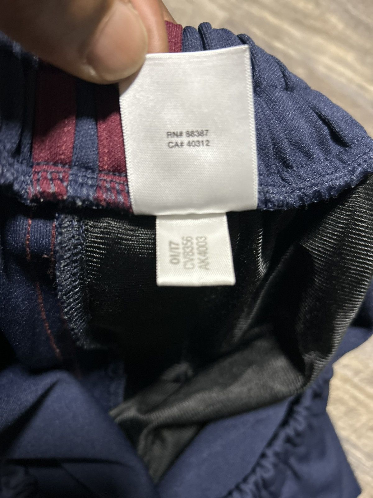 Adidas Yeezy Calabasas Friends & Family Sweatpants Size US 36 / EU 52 - 9 Thumbnail