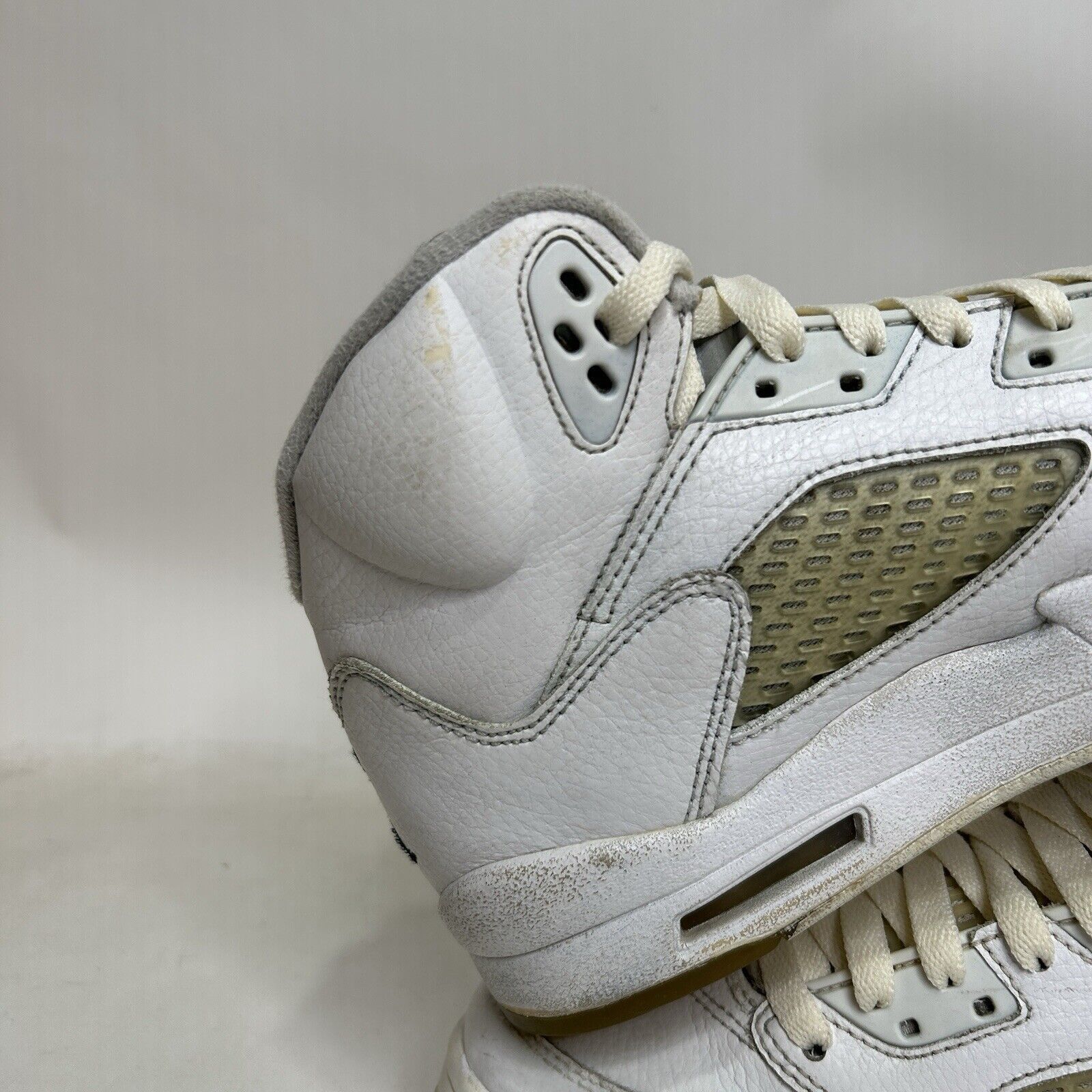 Jordan Brand Nike Shoes Air Jordan 5 Retro BG “White Metallic” 2024 Size US 7 / IT 37 - 8 Thumbnail