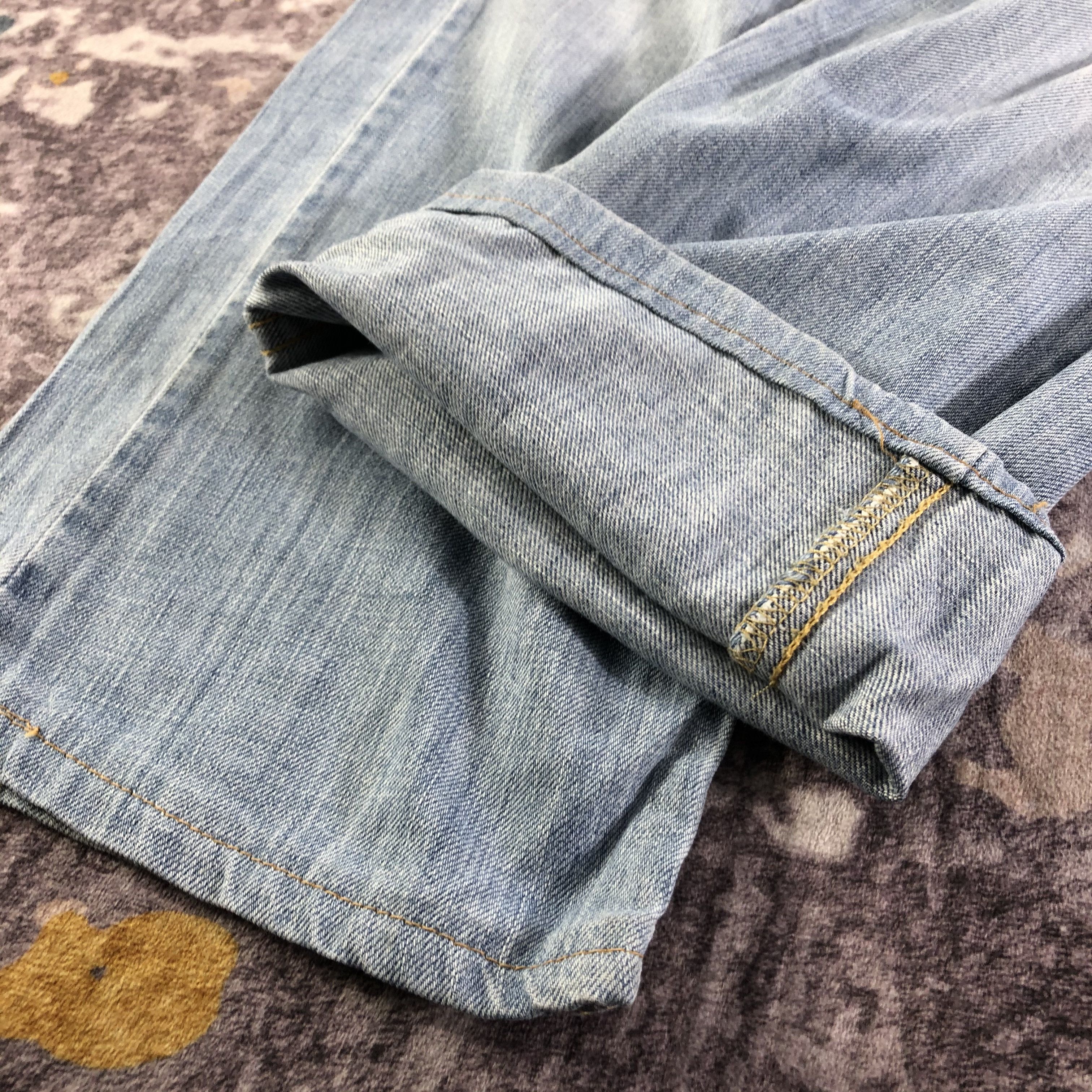 Levi's × Vintage Vintage Light Wash Levis 505 Jeans-JM3210 Size US 33 - 6 Thumbnail