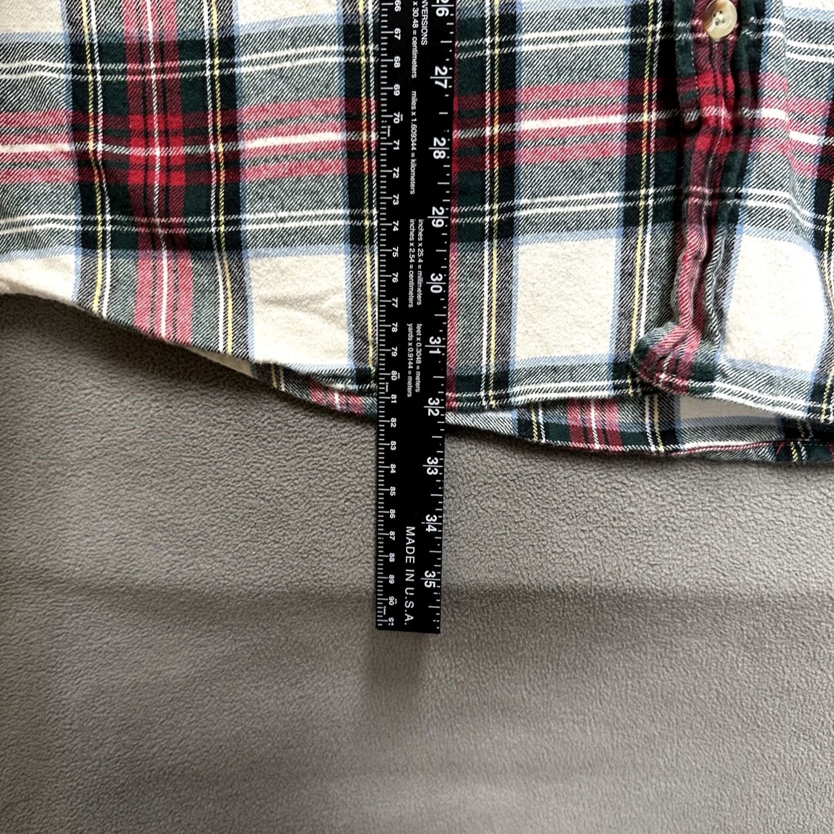 Vintage RedHead Shirt XL Red White Green Plaid Flannel Long Sleeve Button Down EUC Mens Size US XL / EU 56 / 4 - 8 Thumbnail