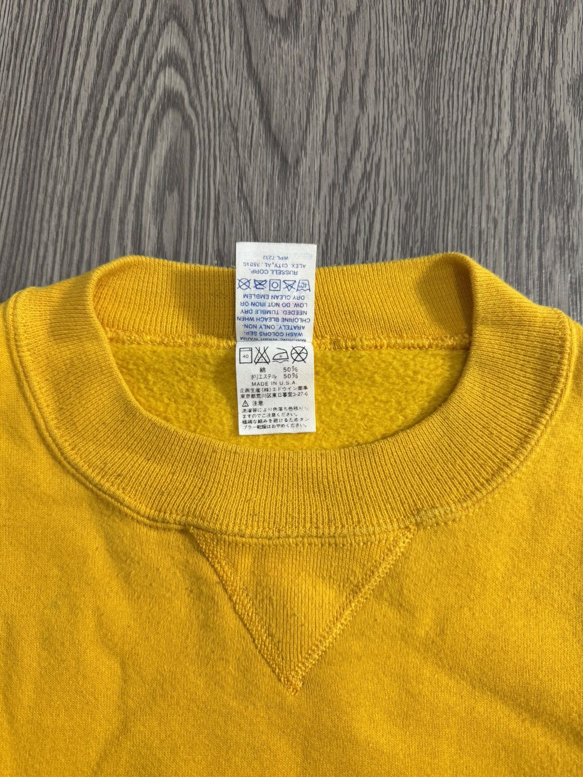 20471120 💥LASTTTT SALE💥Russel Athletic Vintage USA 90’s Size US XL / EU 56 / 4 - 6 Thumbnail