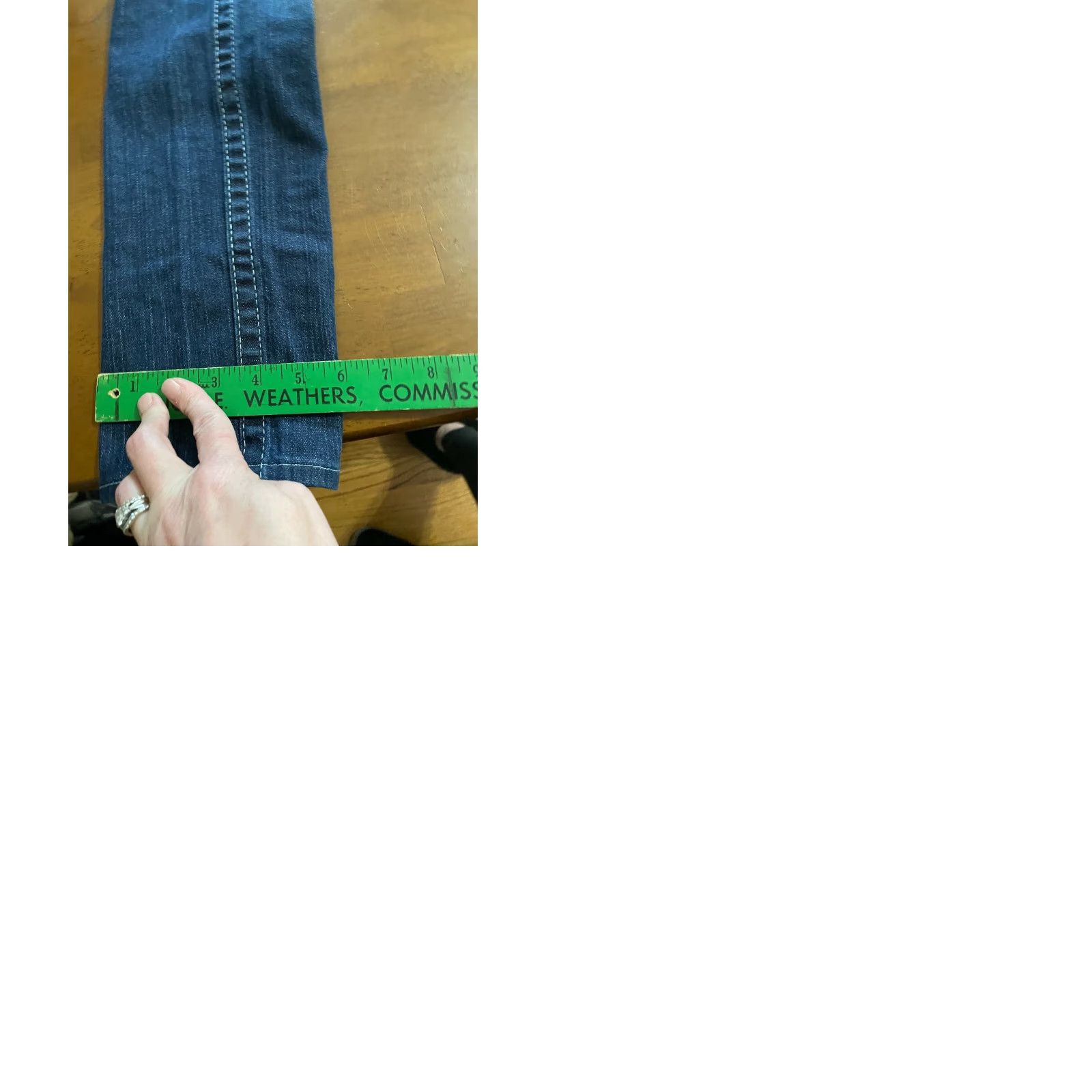 True Religion True Religion Women's Jeans Size 26 Dark Wash Skinny Denim 100% Cotton Regular Rise LS Pockets Blue Denim Skinny Jeans Women Size 26" / US 2 / IT 38 - 9 Thumbnail