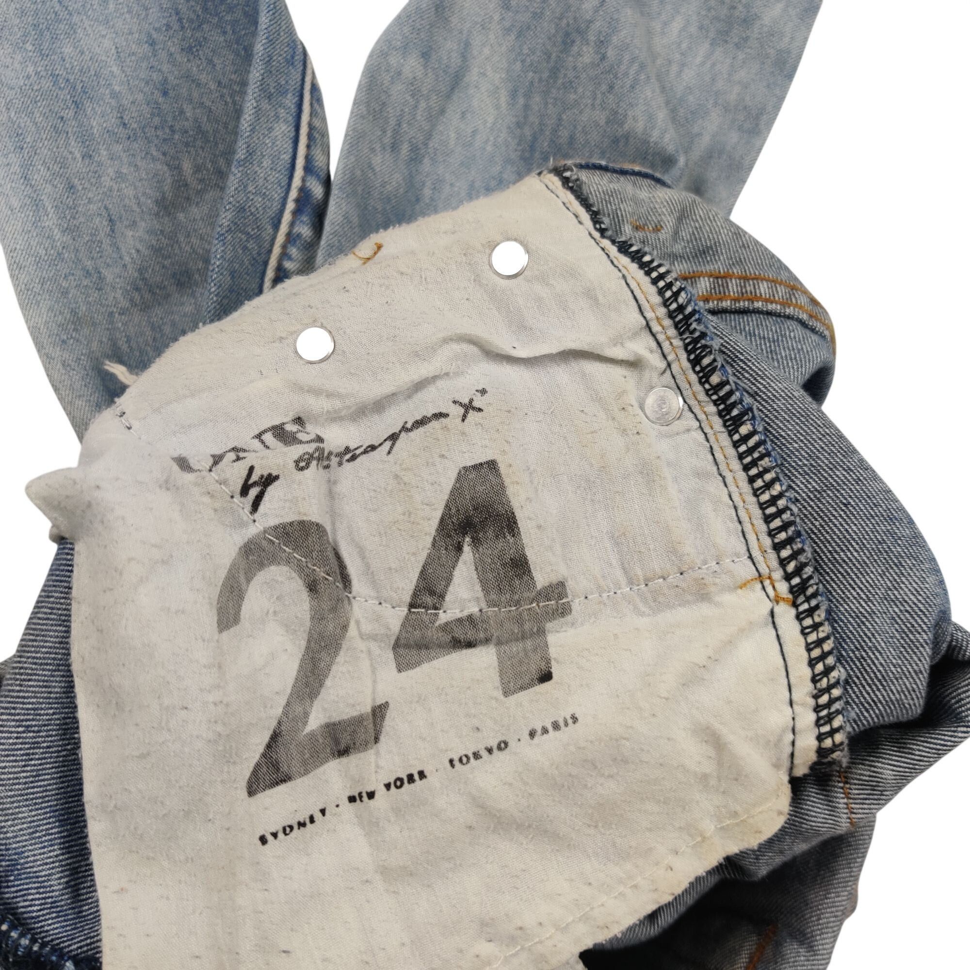 One Teaspoon One teaspoon Trashed Free Birds Jeans 24 Denim Low Rise Skin Size 42" / US 20 - 4 Thumbnail